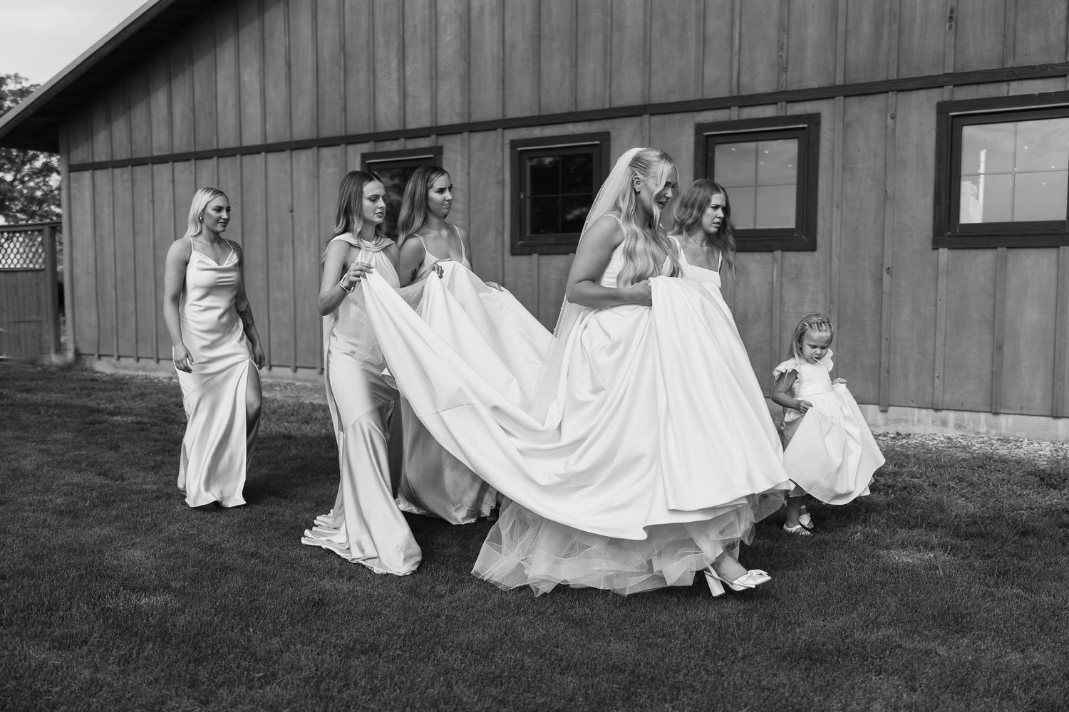 Editorial Luxury Wedding Photographer in Tri-Cities, Portland, and Seattle by Britt Egan Photography – Romantic, Honest, Timeless