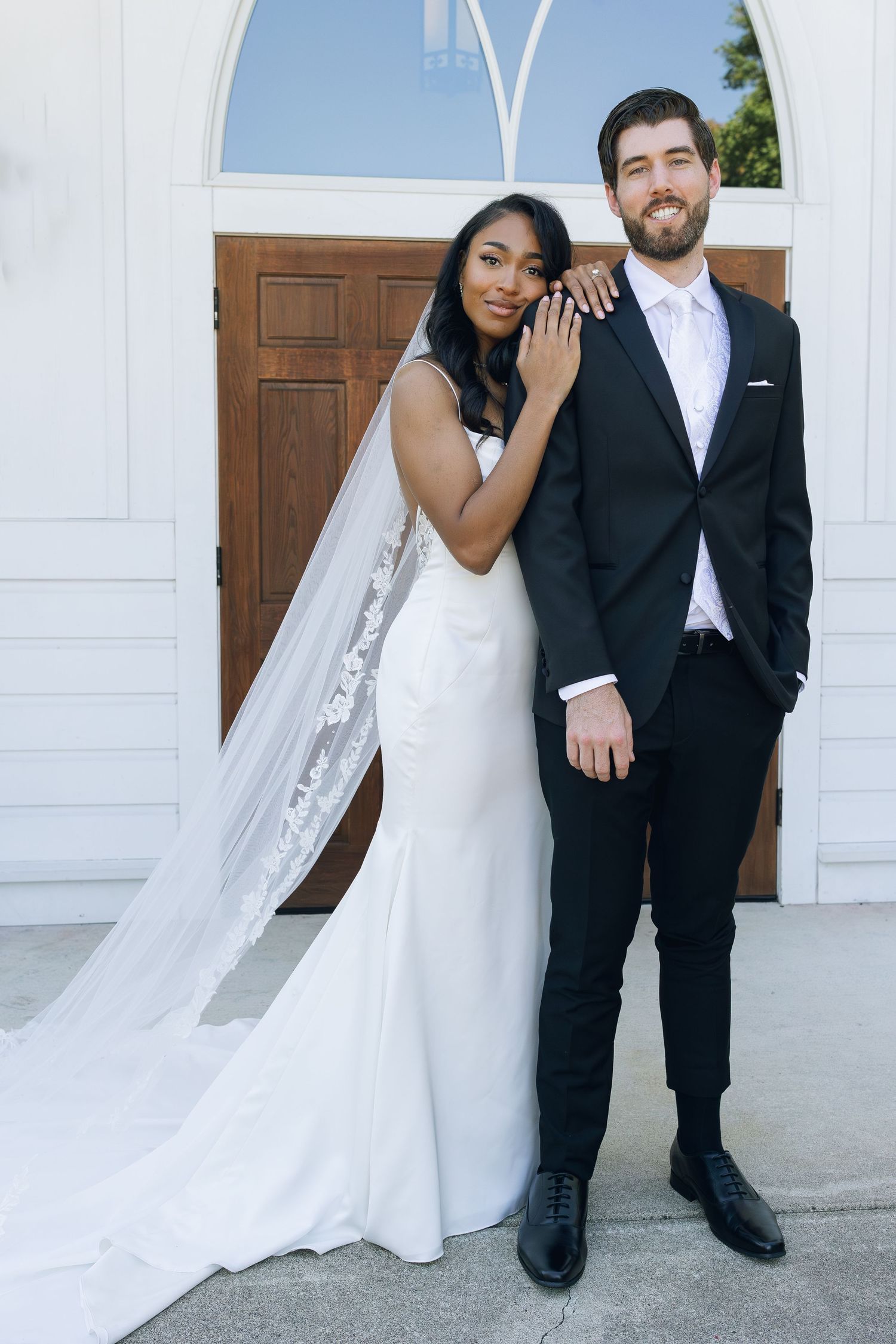 Editorial Luxury Wedding Photographer in Tri-Cities, Portland, and Seattle by Britt Egan Photography – Romantic, Honest, Timeless