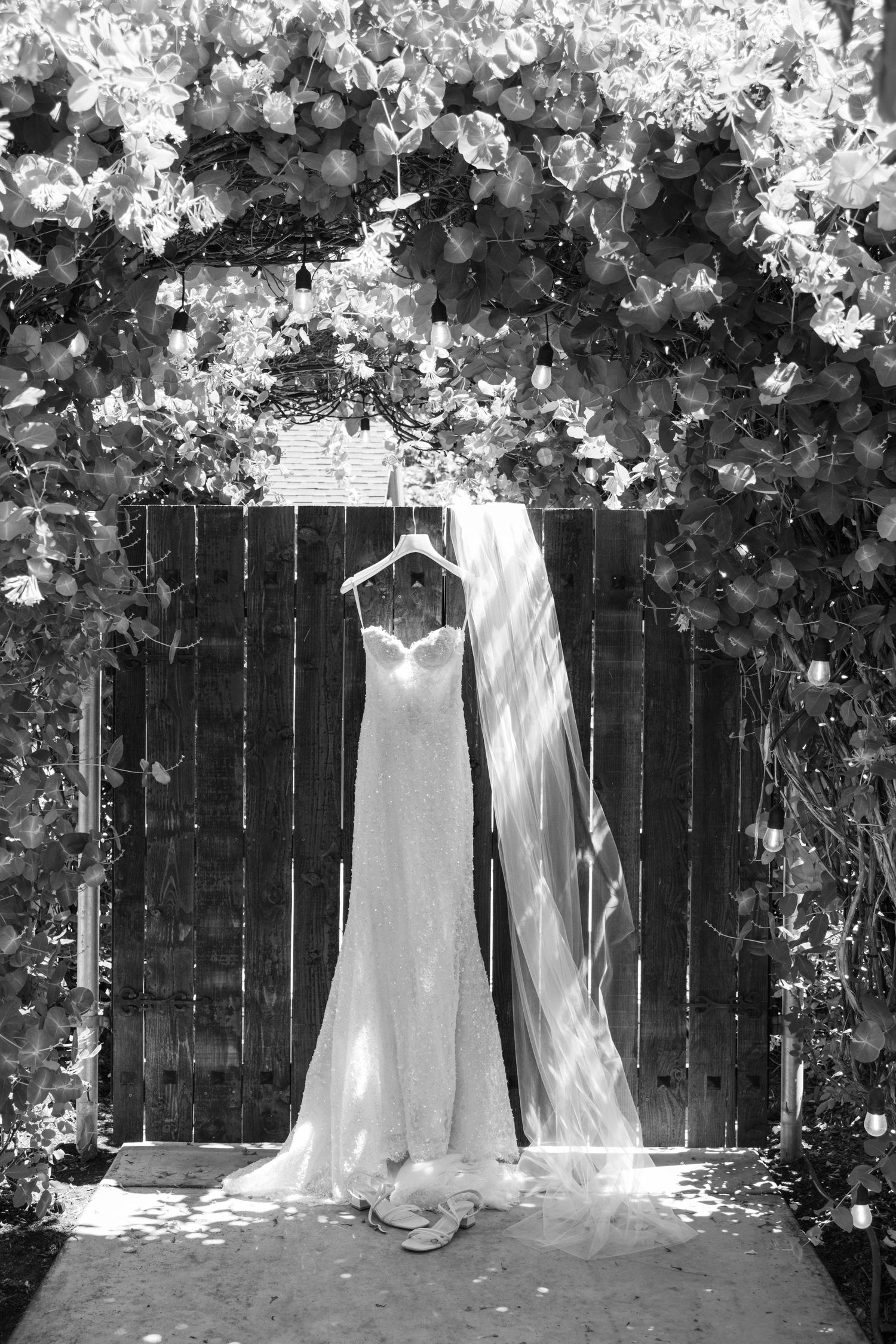 Editorial Luxury Wedding Photographer in Tri-Cities, Portland, and Seattle by Britt Egan Photography – Romantic, Honest, Timeless