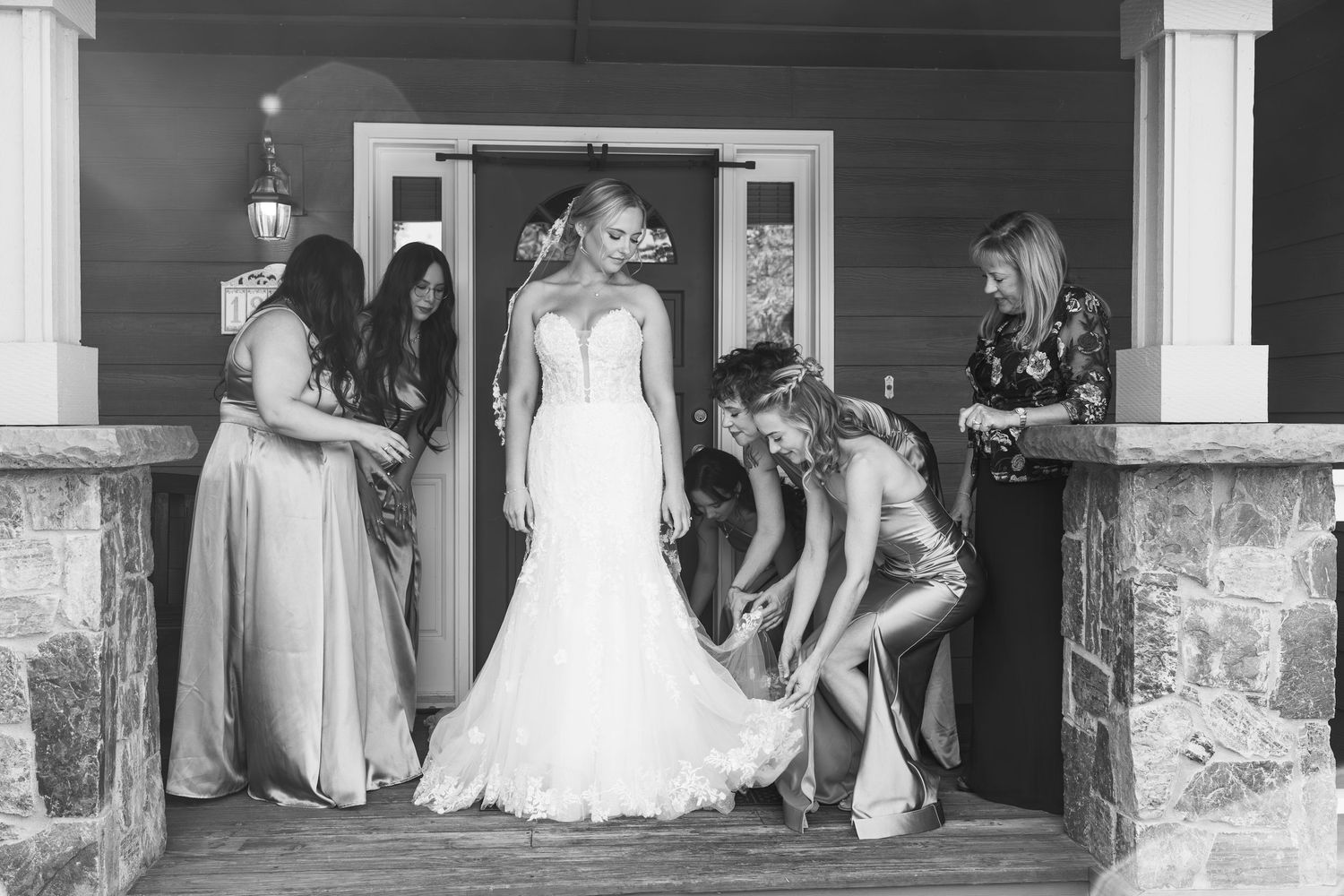 Timeless Romantic Wedding Photography in the PNW and California by Britt Egan Photography – Honest, Editorial, Luxury