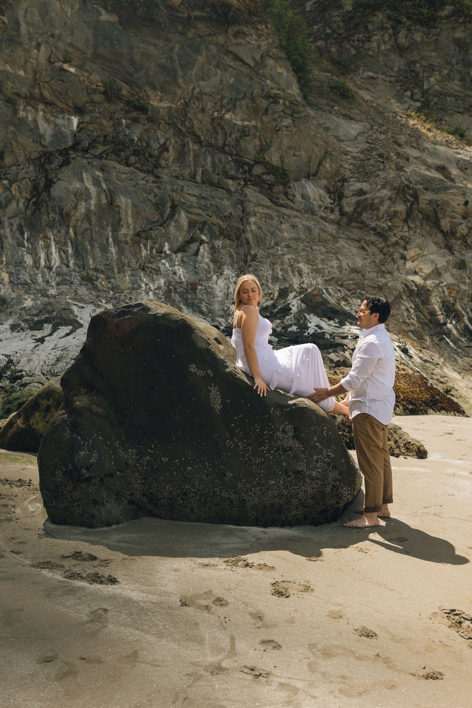 Editorial Luxury Wedding Photographer in Tri-Cities, Portland, and Seattle by Britt Egan Photography – Romantic, Honest, Timeless