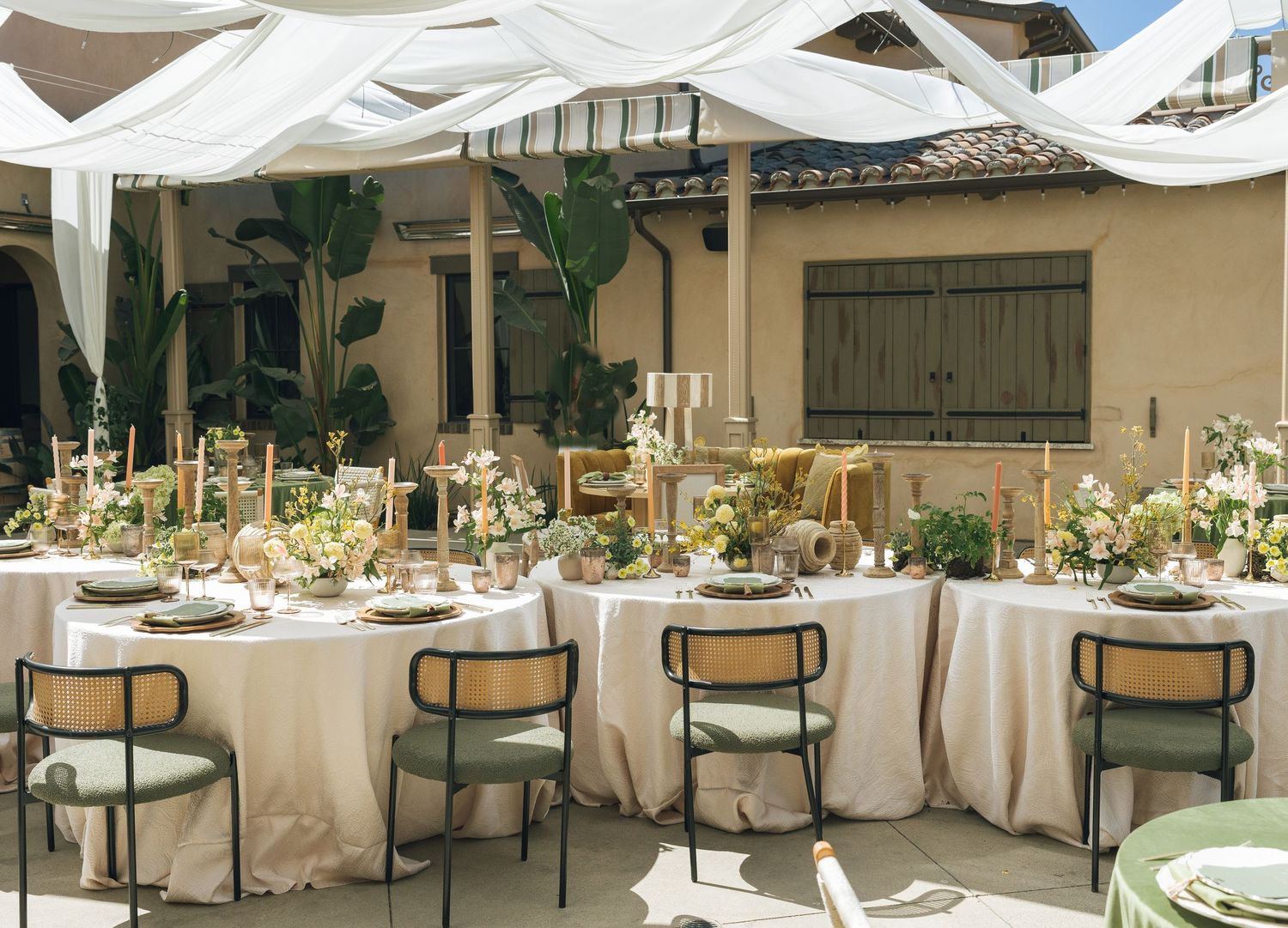 Editorial Luxury Wedding Photographer in Tri-Cities, Portland, and Seattle by Britt Egan Photography – Romantic, Honest, Timeless