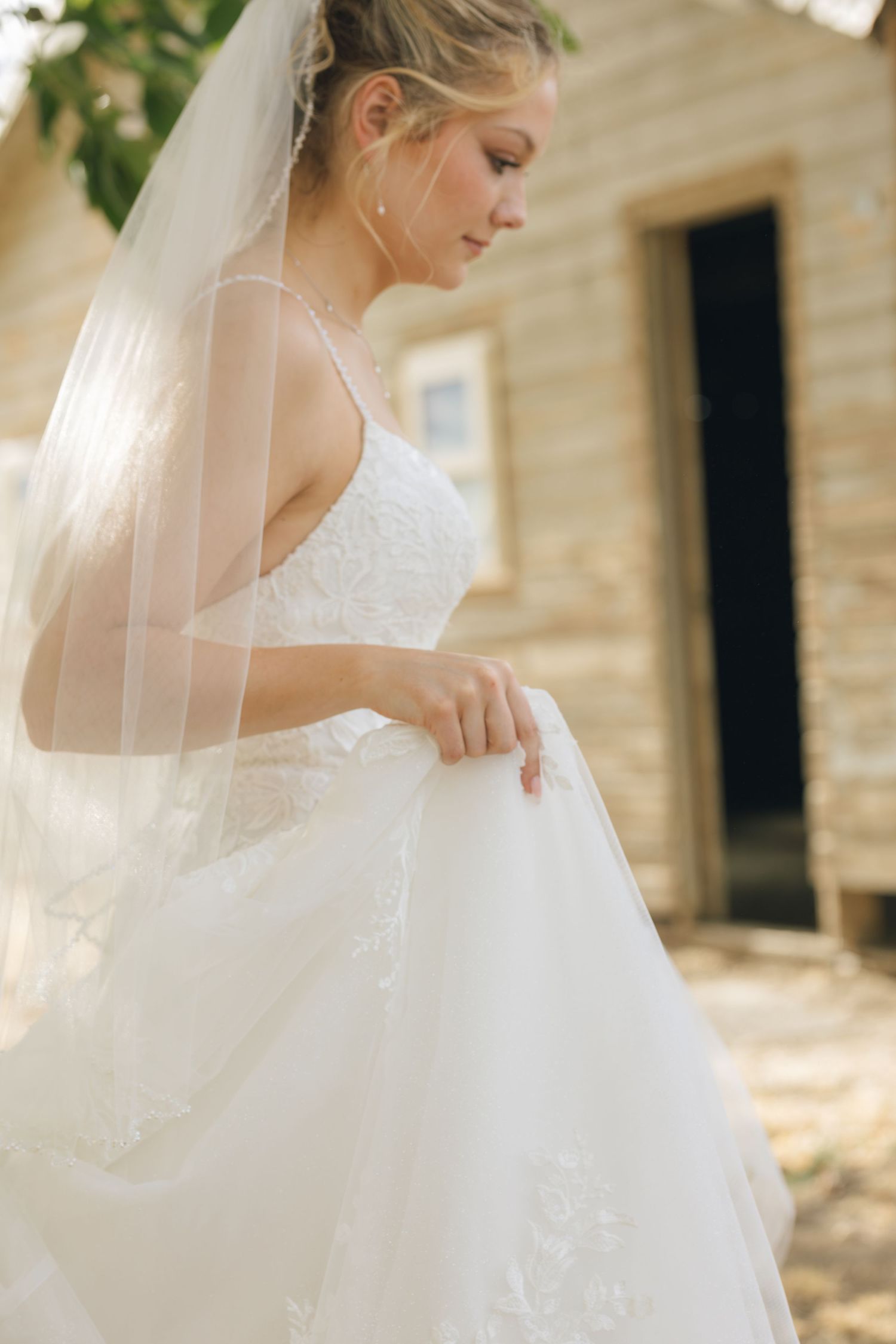 Editorial Luxury Wedding Photographer in Tri-Cities, Portland, and Seattle by Britt Egan Photography – Romantic, Honest, Timeless