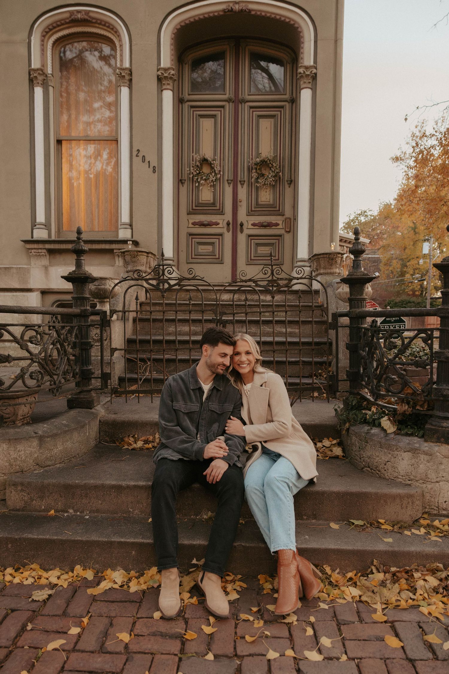 Courtney Mack Photography lafayette park st louis couples photos
