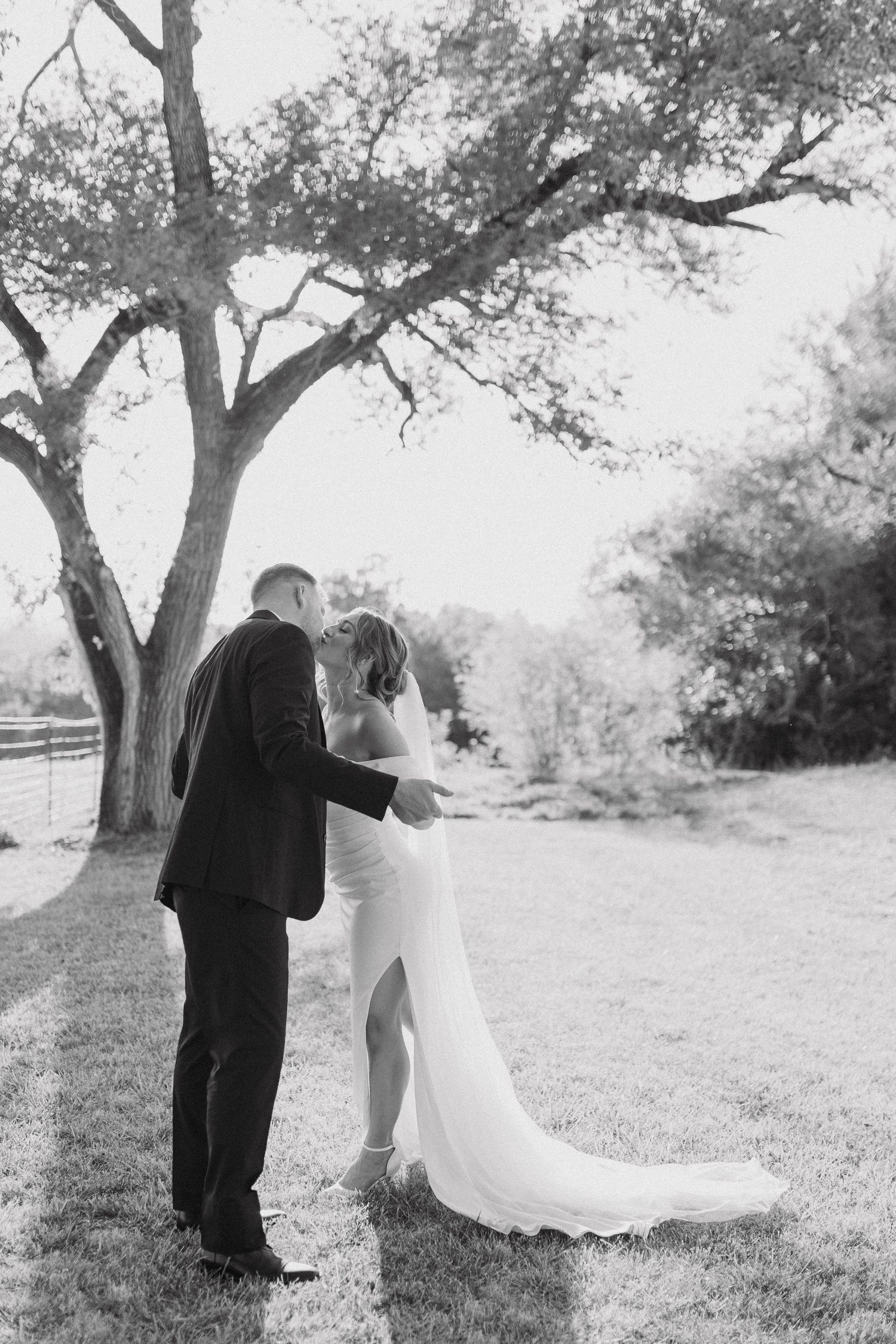 Courtney Mack Photography Missouri Wedding photography