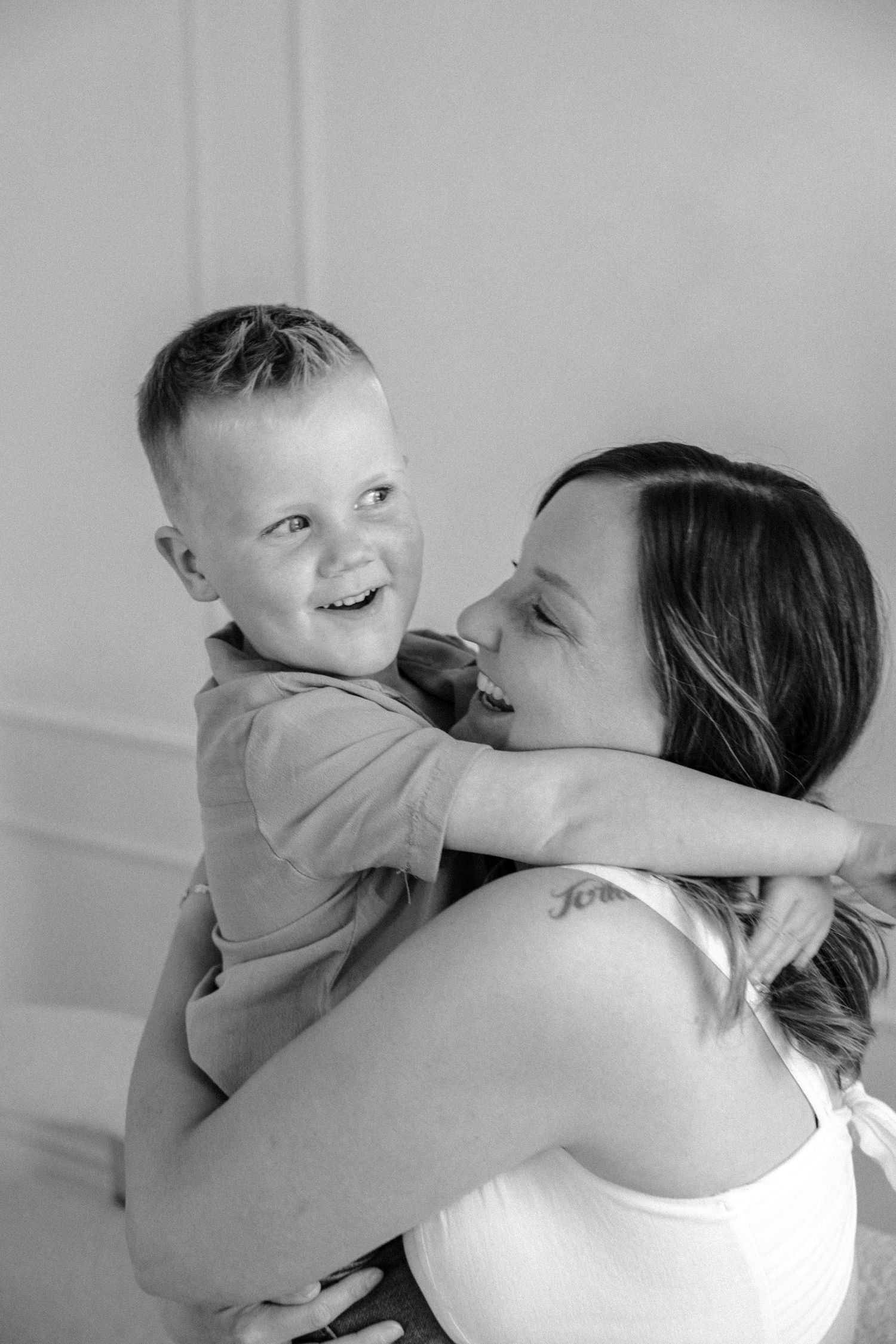 Family studio session in downtown Calgary, airdrie and Calgary lifestyle photography