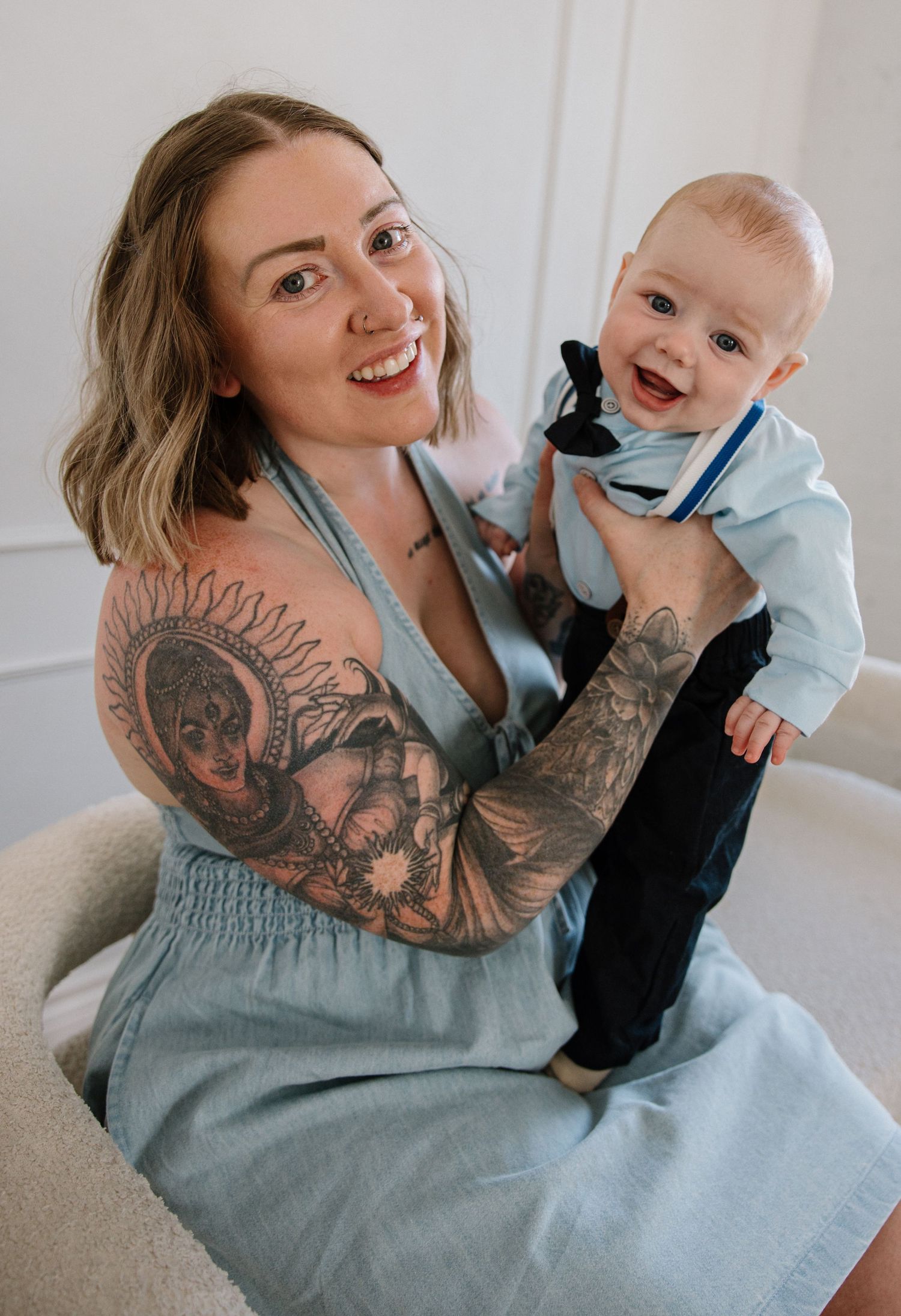 Family studio session in downtown Calgary, airdrie and Calgary lifestyle photography