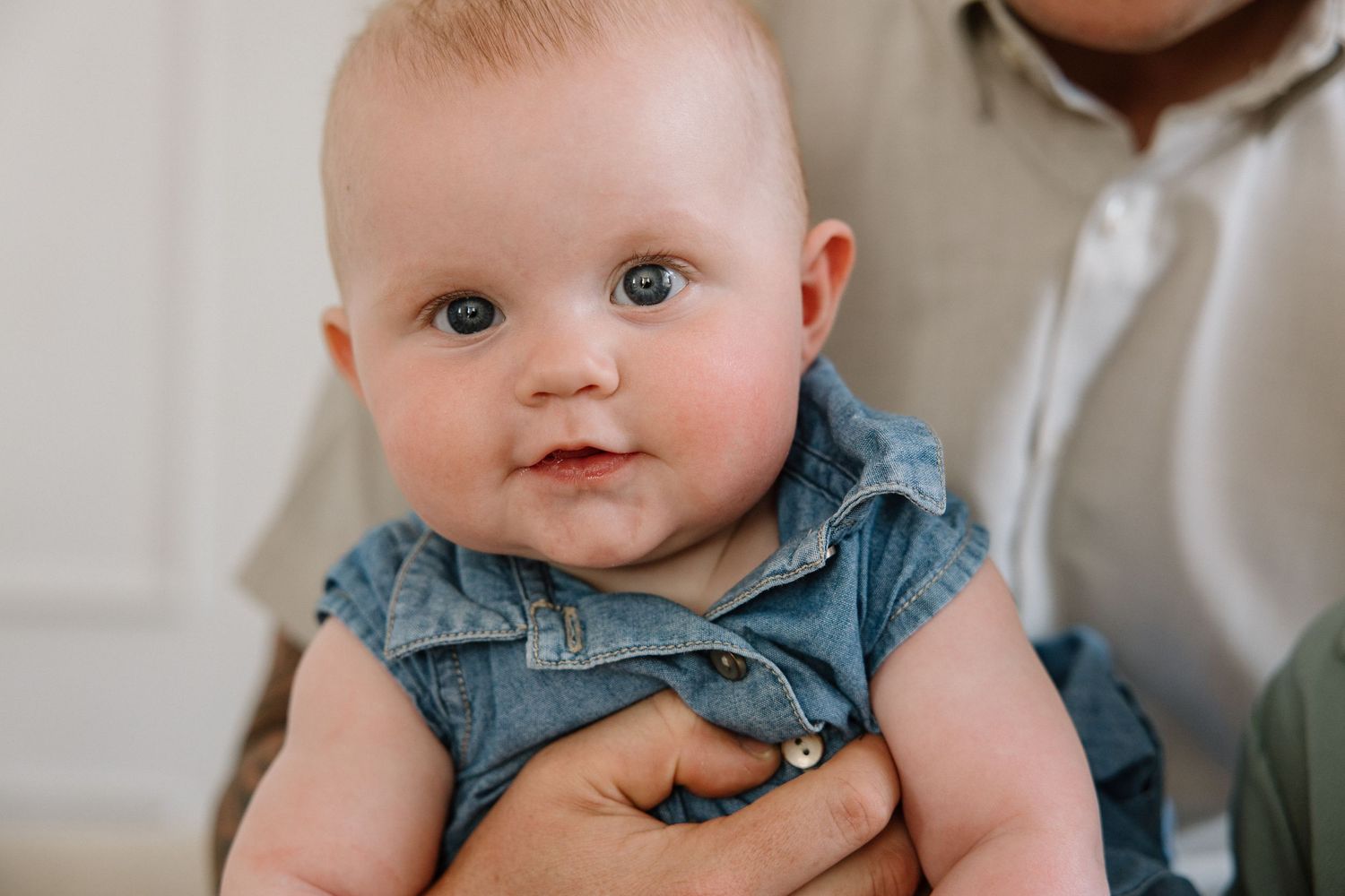 Family studio session in downtown Calgary, airdrie and Calgary lifestyle photography