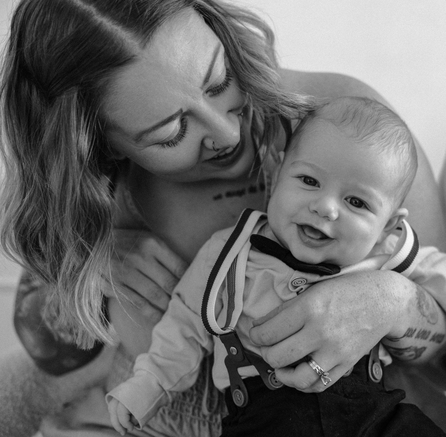 Family studio session in downtown Calgary, airdrie and Calgary lifestyle photography