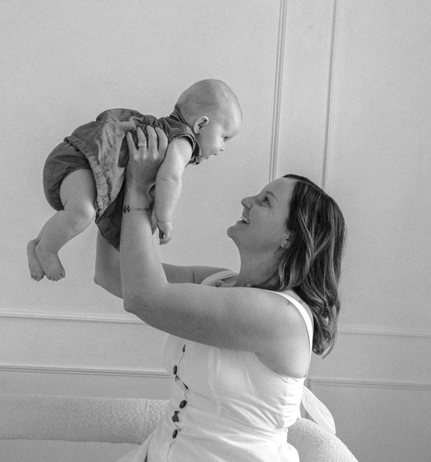 Family studio session in downtown Calgary, airdrie and Calgary lifestyle photography