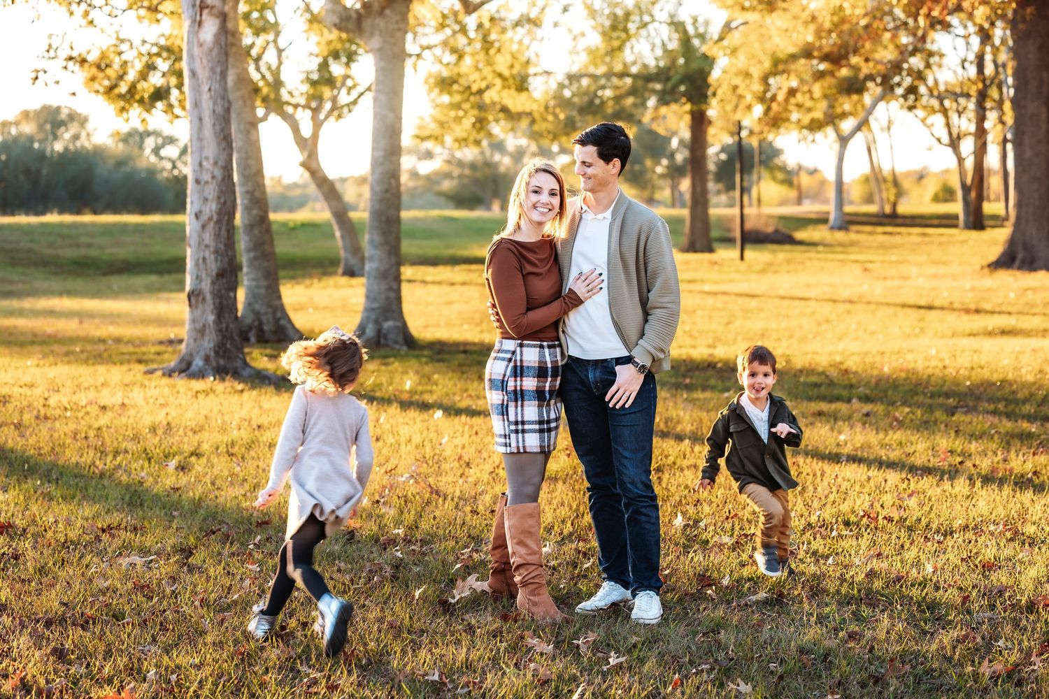 Natural light family portraits in Pearland Texas with warm, timeless style