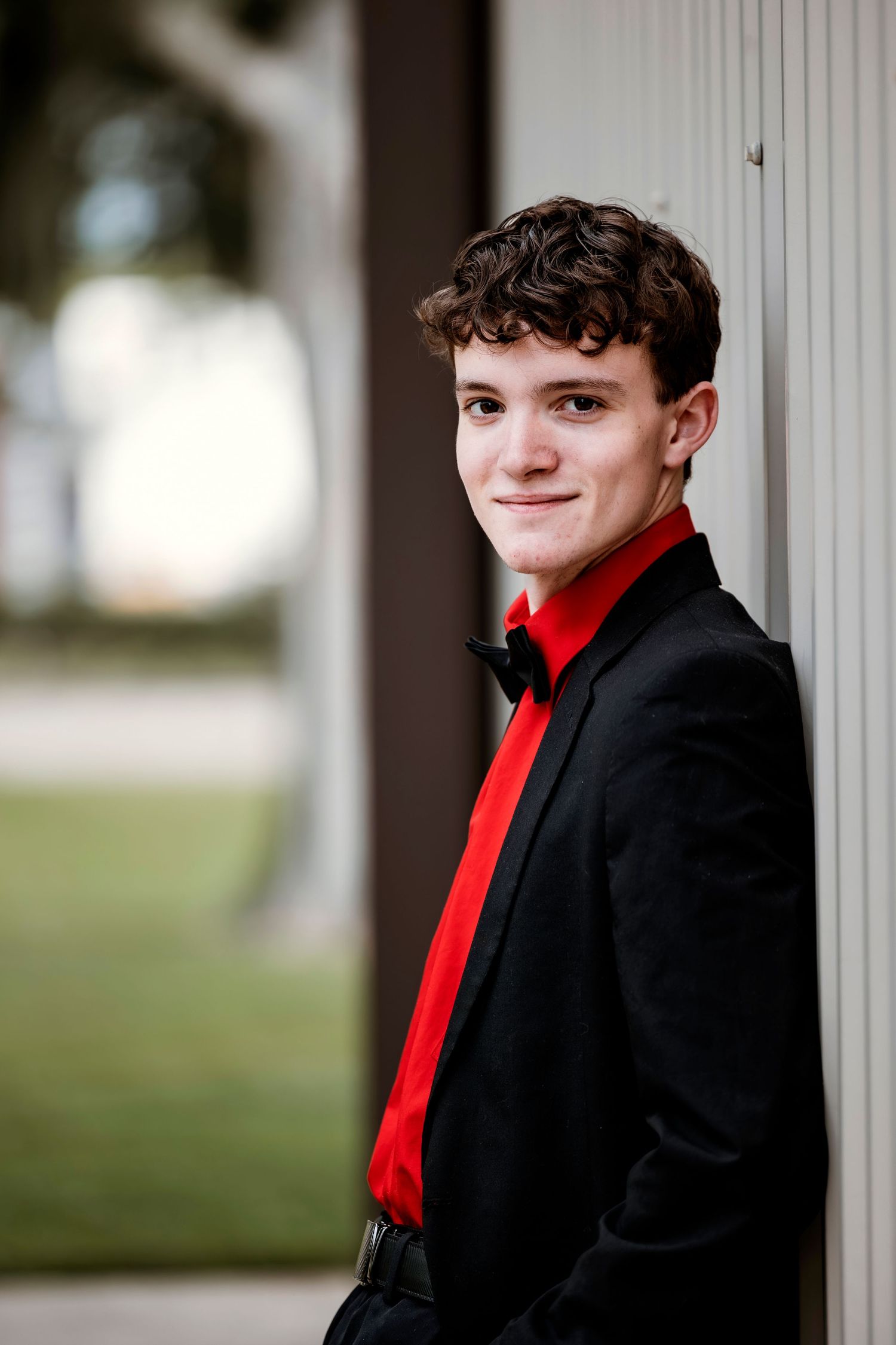 Candid senior session in Pearland TX featuring soft golden hour lighting