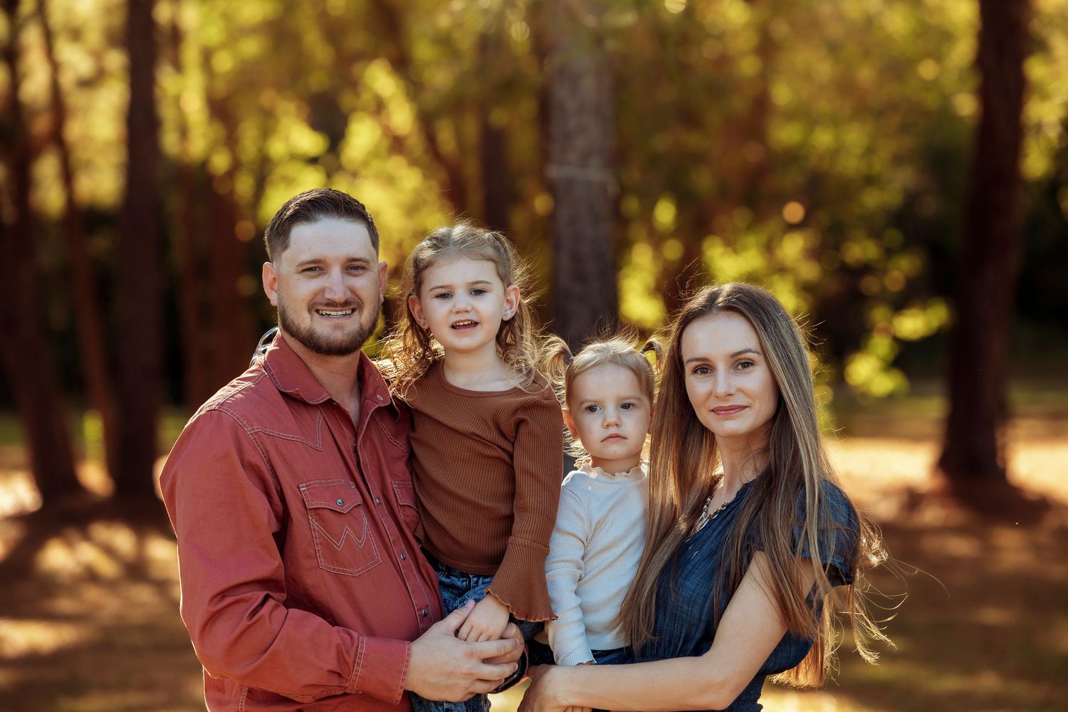 Lifestyle family portraits in Houston Texas with earthy true-to-color tones