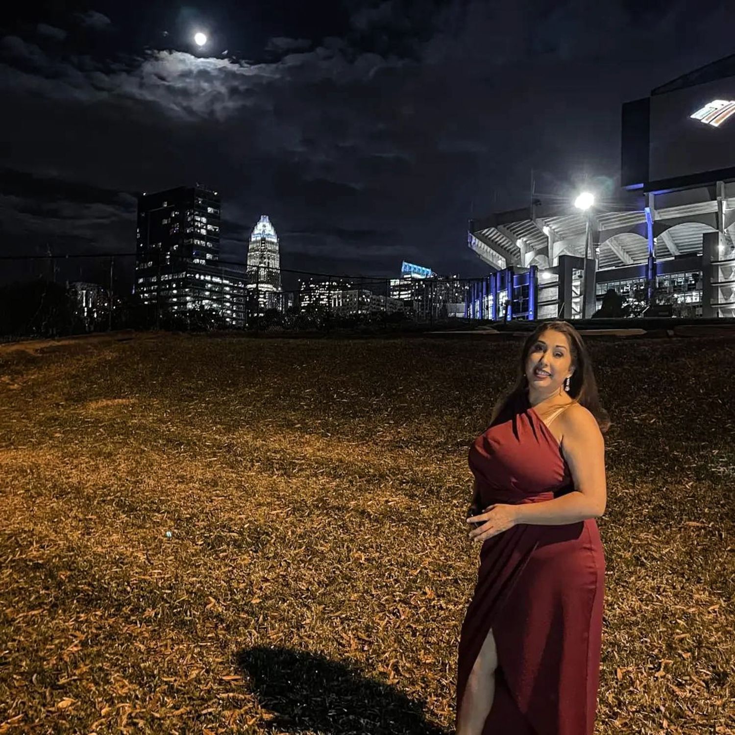 Published Photographer Robyn McClendon. 2024 & 2025, 2026 Best Photography business in Charlotte, NC Skyline