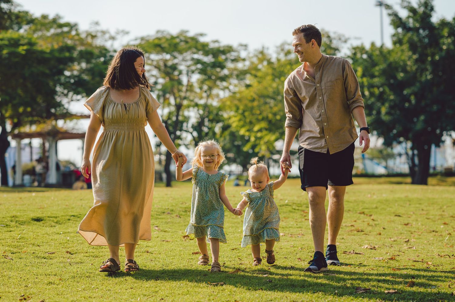 Portrait and family photographer based in Ho Chi Minh City, Vietnam