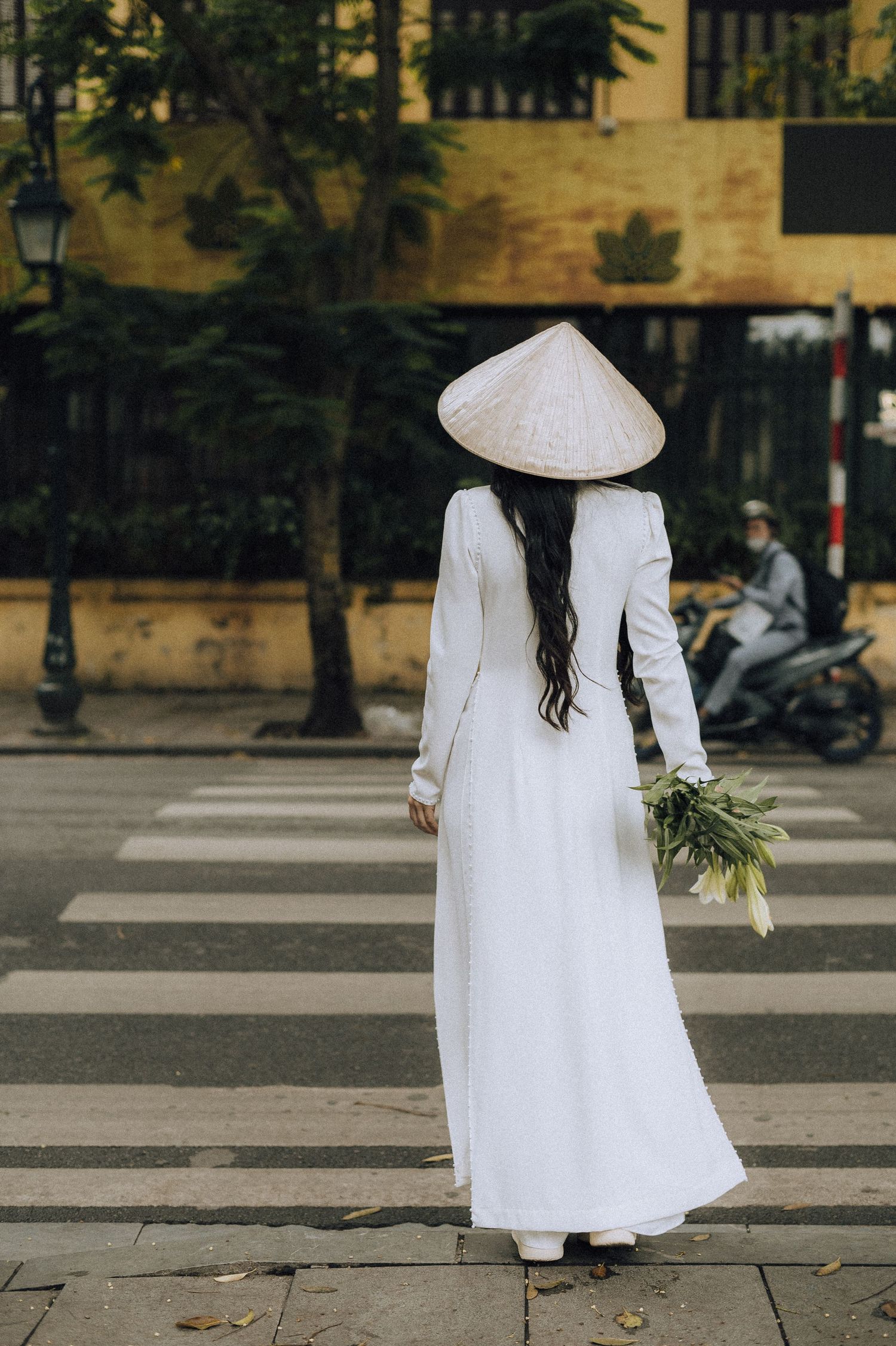 City Portrait Photoshoot in Saigon, Vietnam - by Anastasia Sokyrka Photography