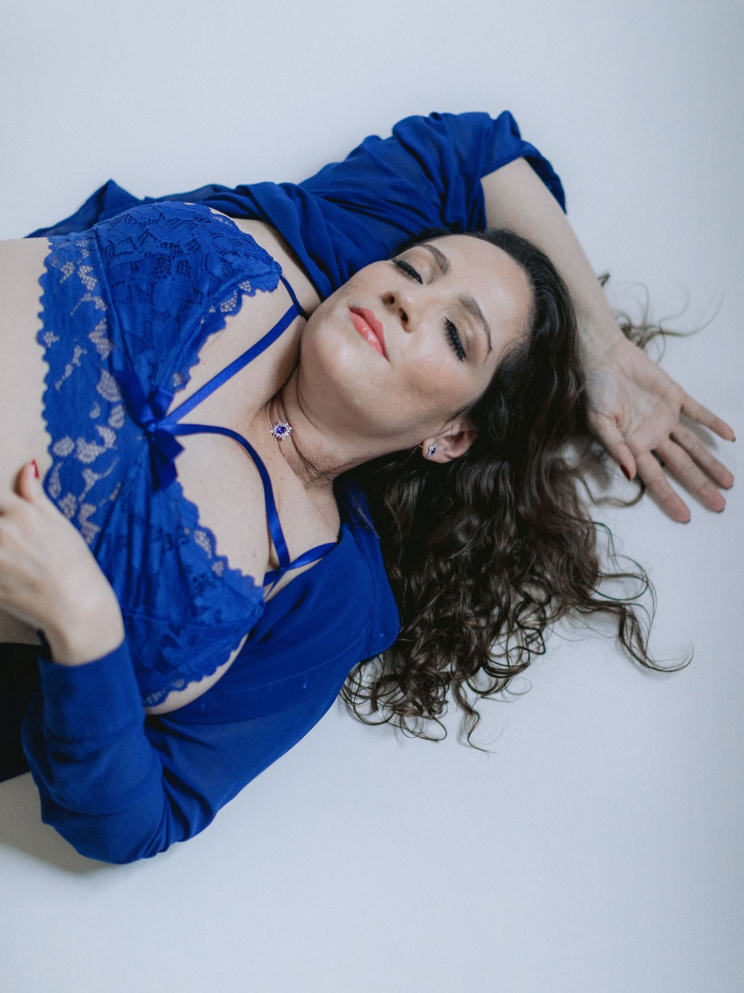 Boudoir in studio