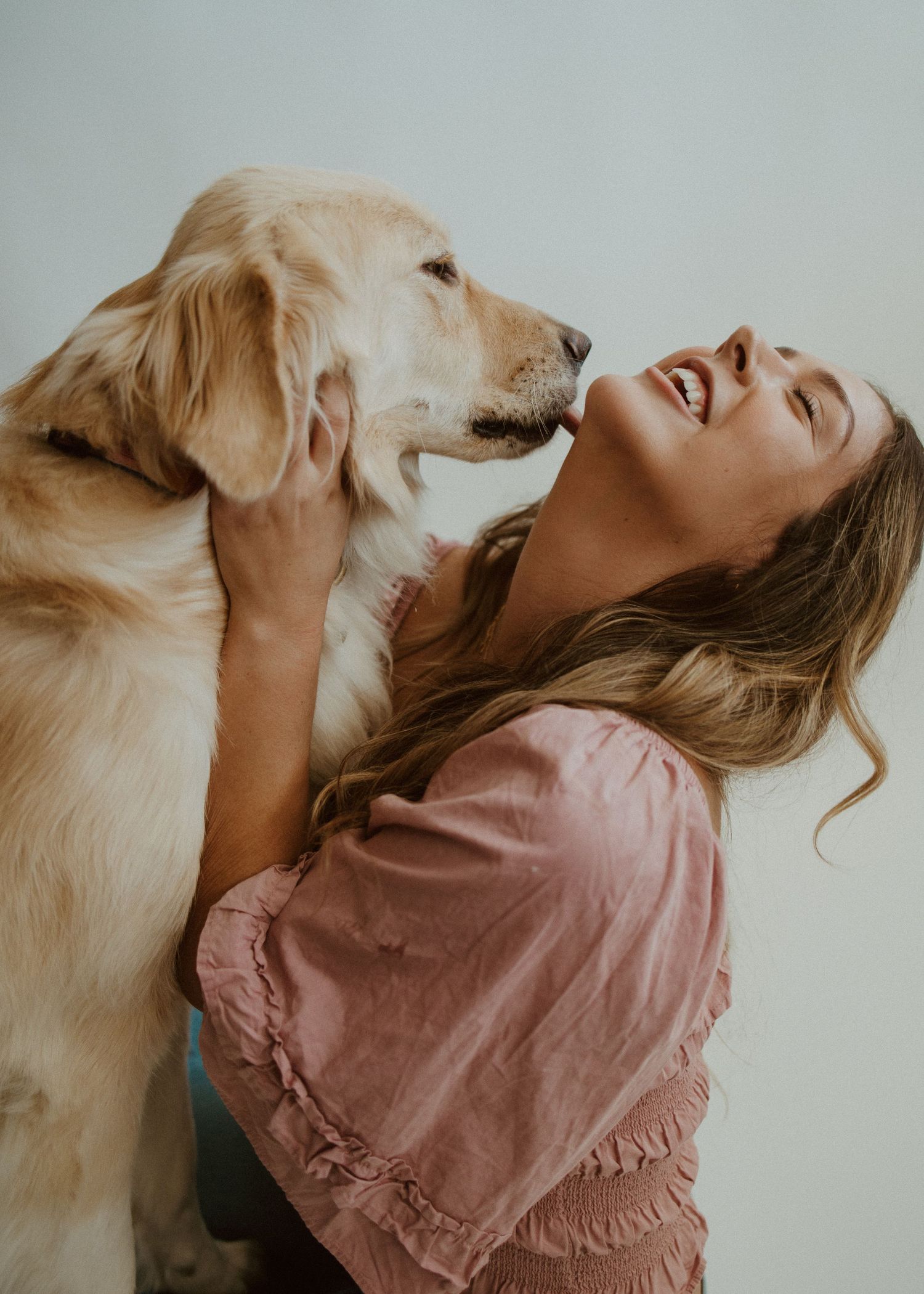 southern california wedding photographer holding dog