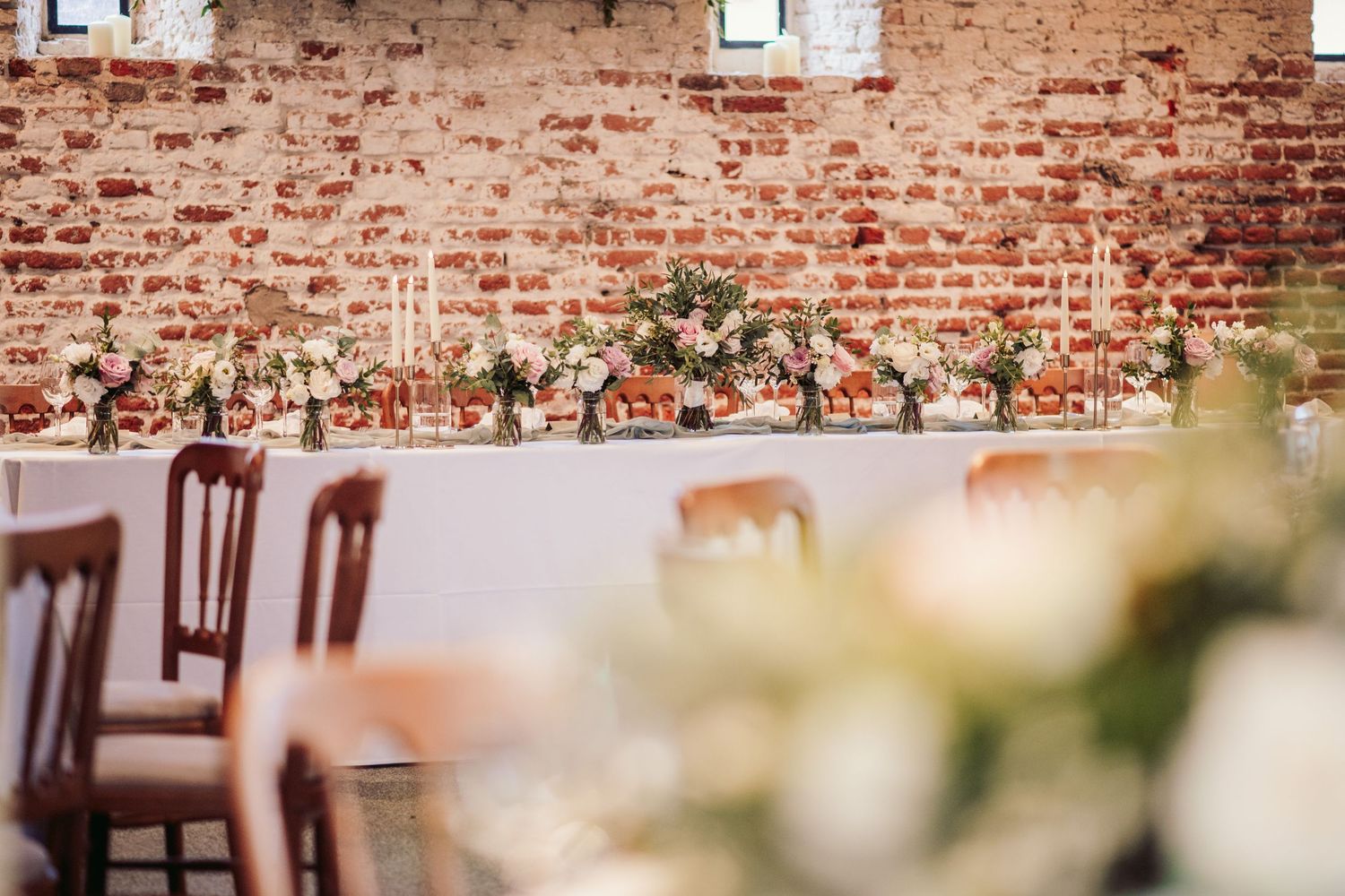 Great Lodge wedding venue in Essex
Anne of Cleves Barn at Great Lodge
Historic countryside wedding venue Braintree
Romantic wedding photos!