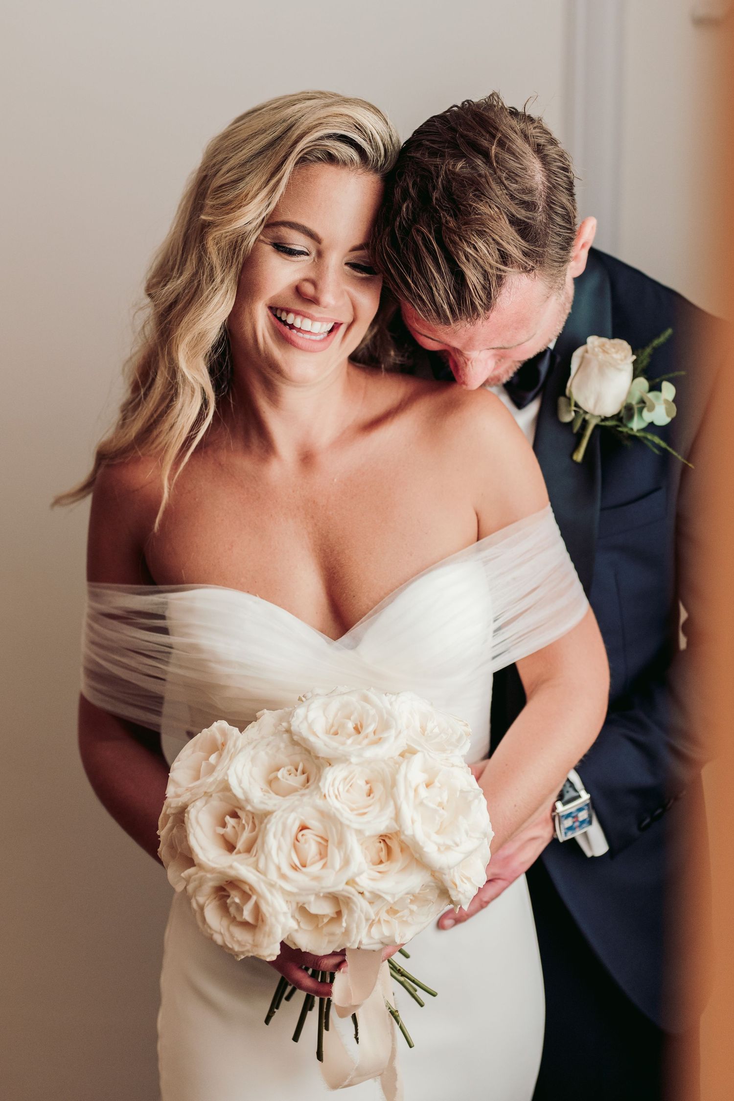 timeless portraits, capturing their love and sophistication amidst the luxurious surroundings of Claridge’s Hotel in Mayfair, London.