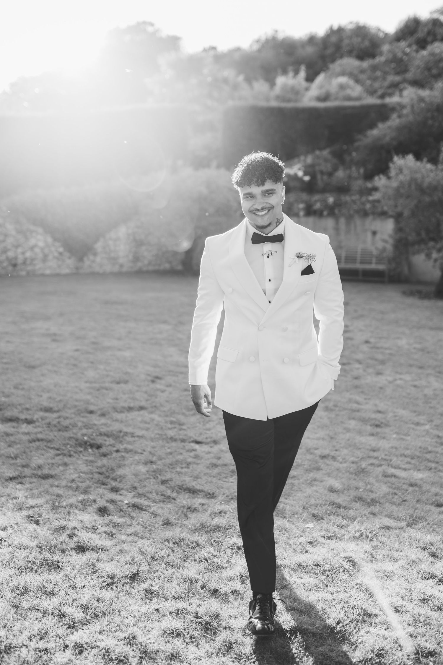 Port Lympne Wedding Photographer capturing romantic moments amidst the stunning wildlife and scenic beauty of Port Lympne Wild Animal Park