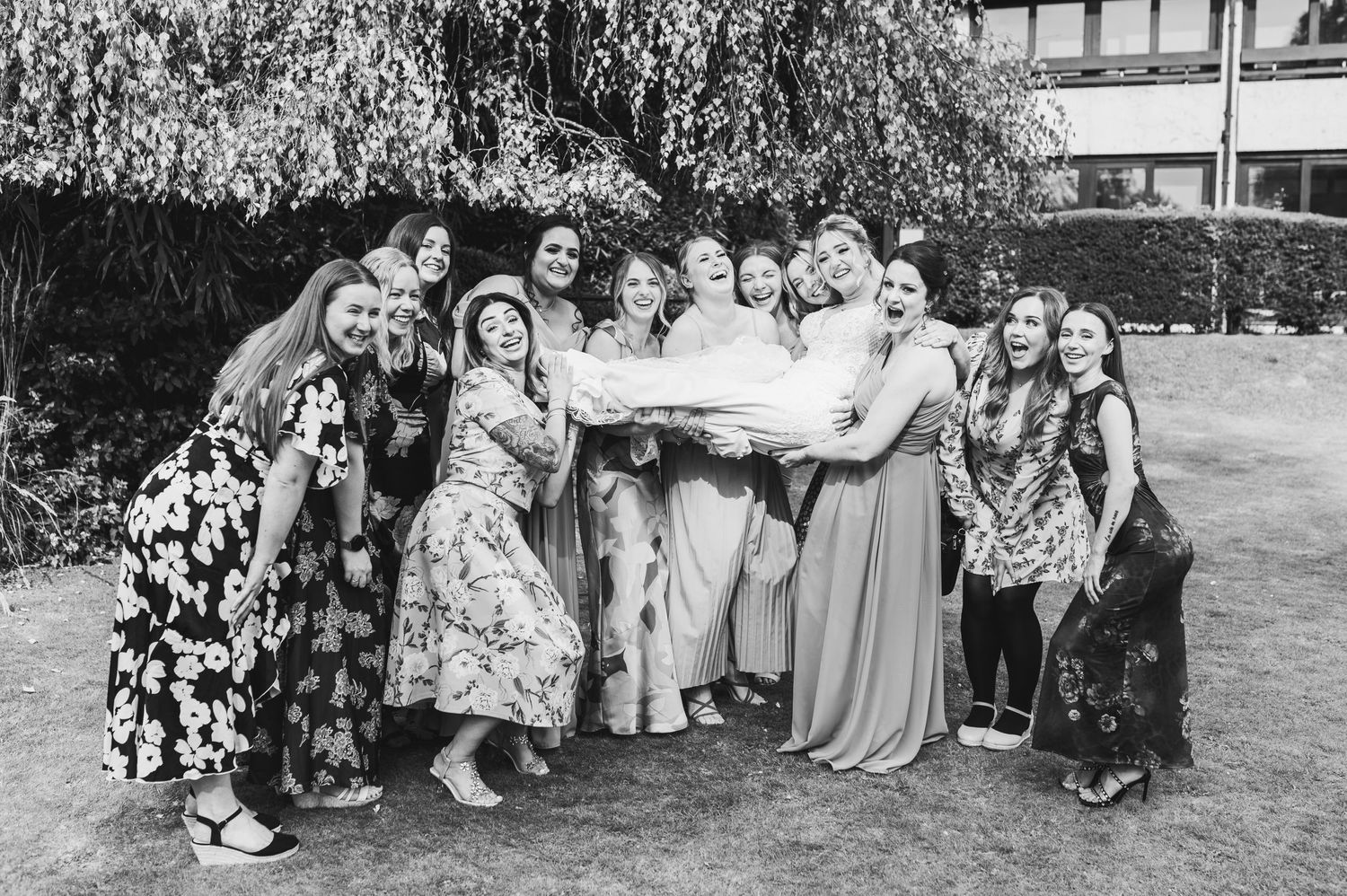 MERCURE BOX HILL, BURFORD BRIDGE HOTEL WEDDING - ABBIE & HARRY