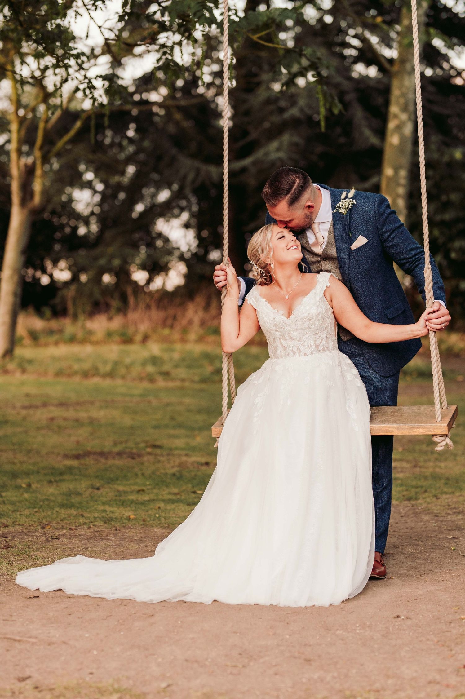Outdoor wedding ceremony at East Mersea Hall photographer, Wedding venue Mersea Island
