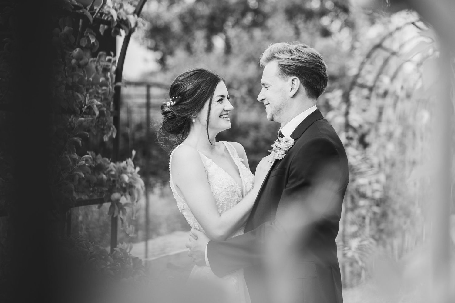 Great Lodge wedding venue in Essex
Anne of Cleves Barn at Great Lodge
Historic countryside wedding venue Braintree
Romantic wedding photos!