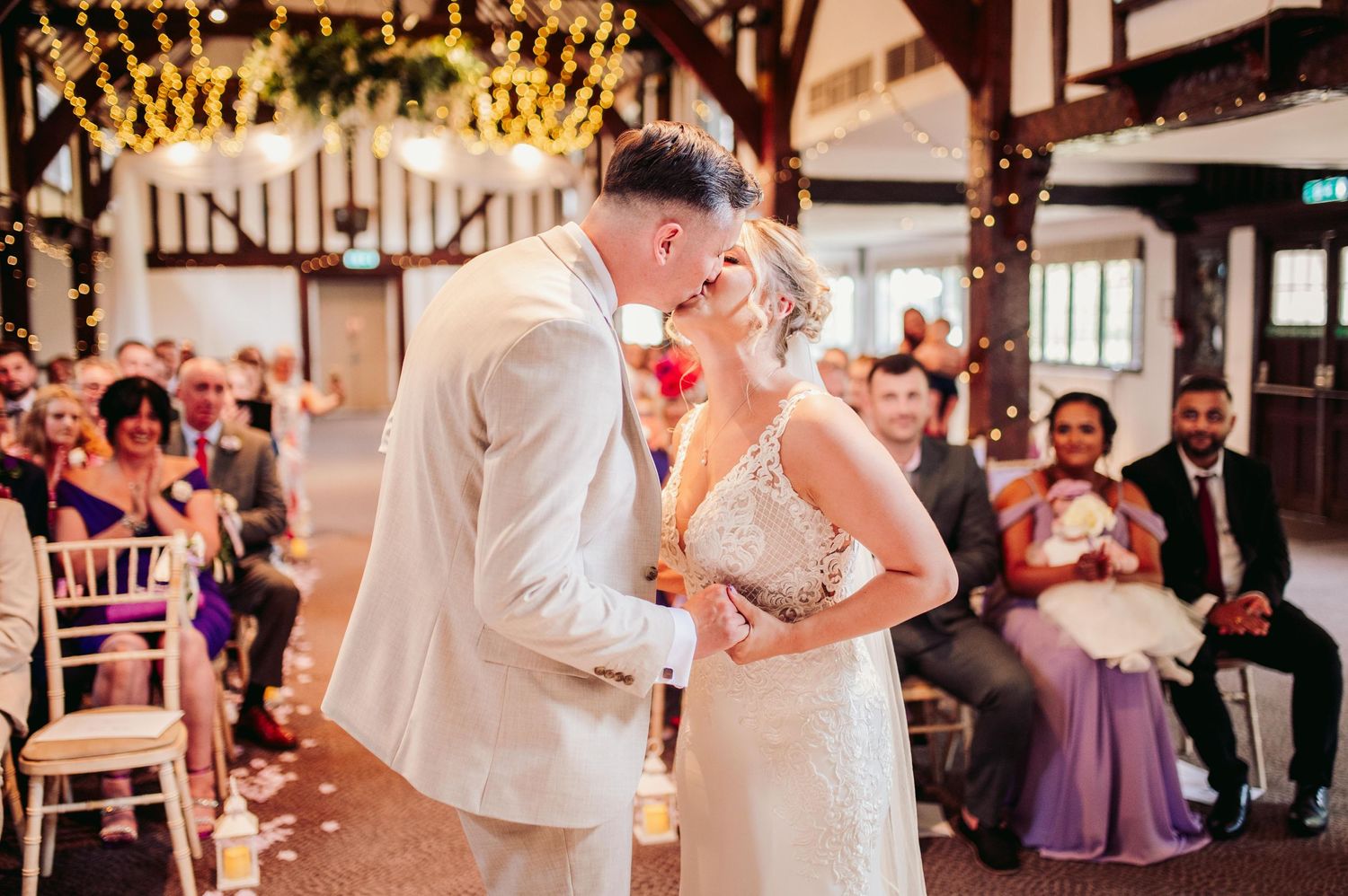 MERCURE BOX HILL, BURFORD BRIDGE HOTEL WEDDING - ABBIE & HARRY