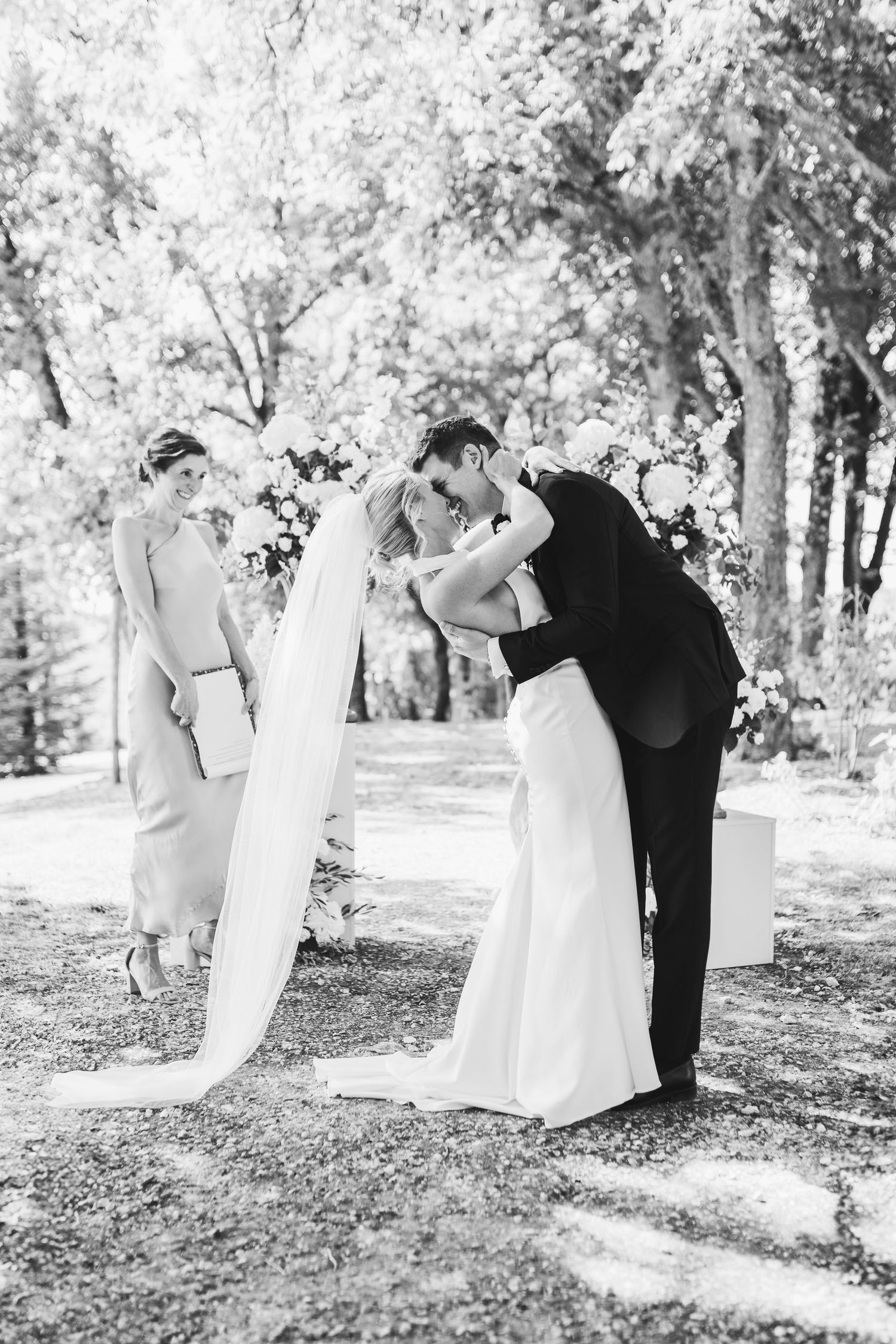 château de cazenac wedding venue in the heart of the Dordogne Valley, south-west France, which was the back drop for this couples wedding