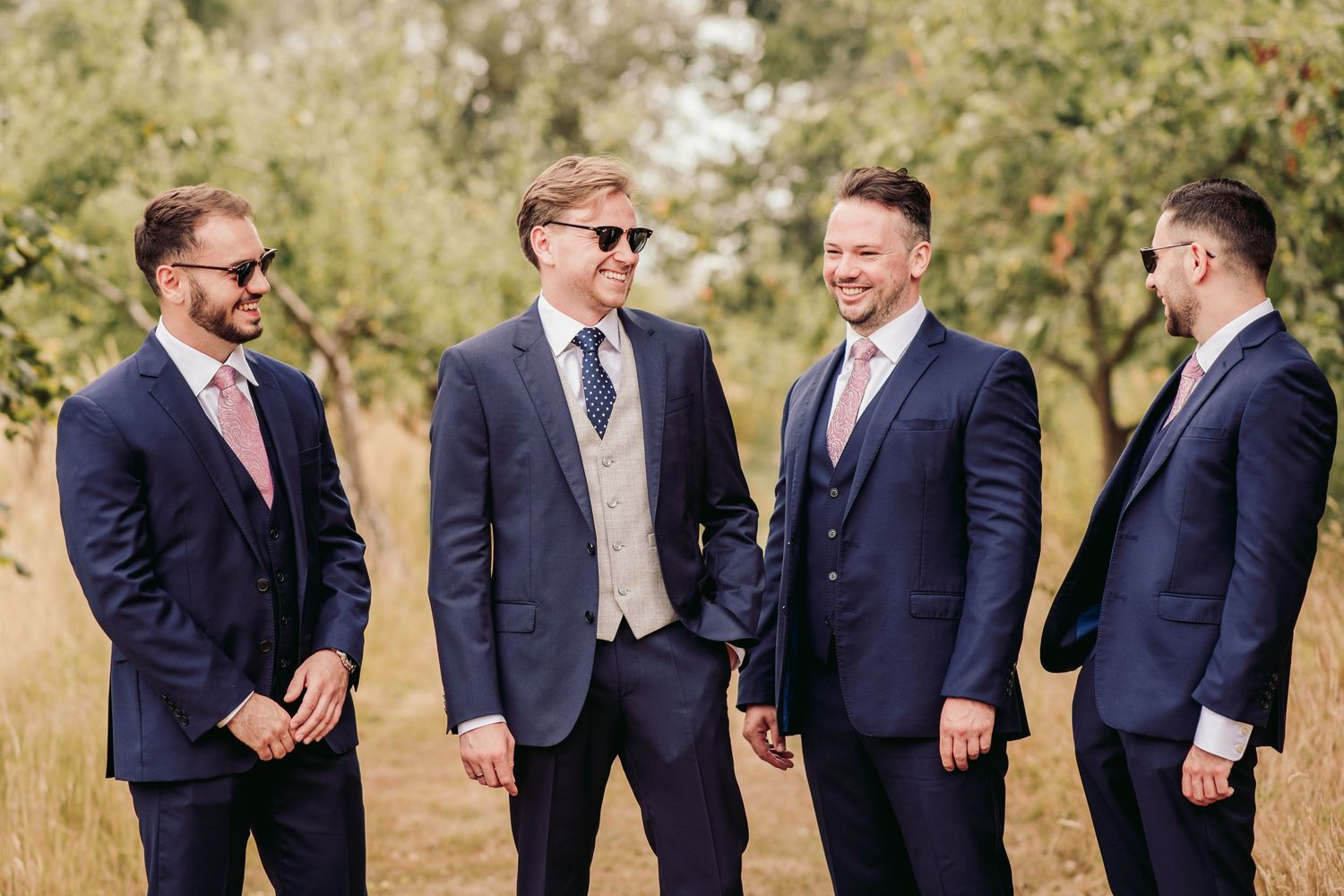 Great Lodge wedding venue in Essex
Anne of Cleves Barn at Great Lodge
Historic countryside wedding venue Braintree
Romantic wedding photos!