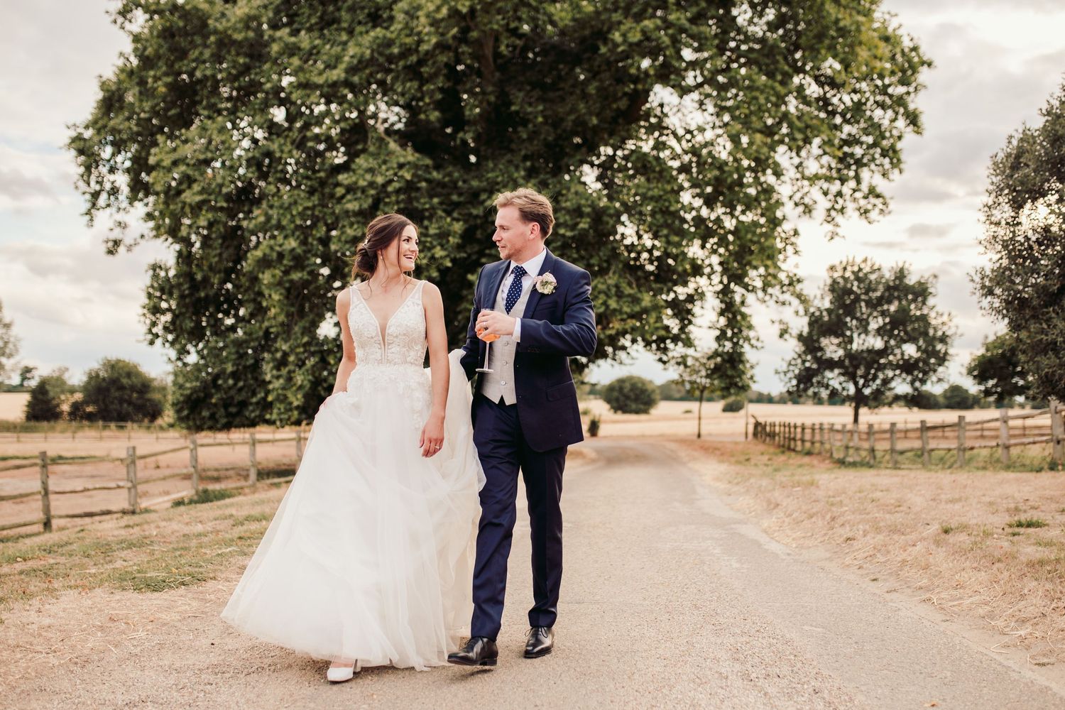 Great Lodge wedding venue in Essex
Anne of Cleves Barn at Great Lodge
Historic countryside wedding venue Braintree
Romantic wedding photos!