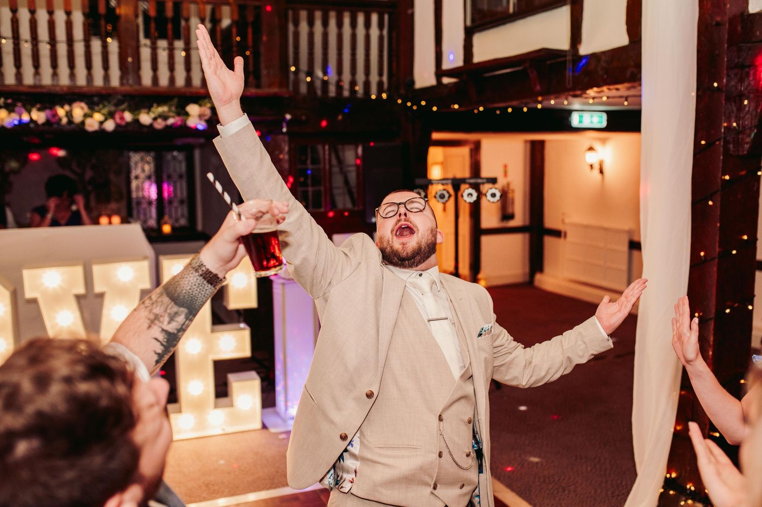 MERCURE BOX HILL, BURFORD BRIDGE HOTEL WEDDING - ABBIE & HARRY