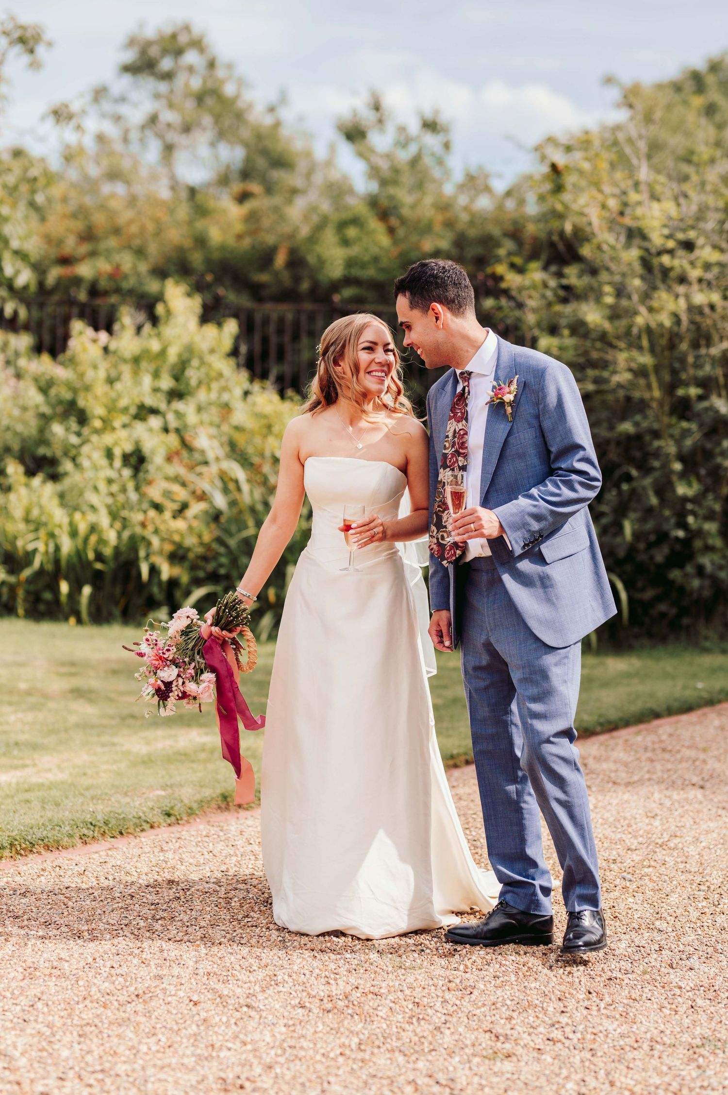 LAYER MARNEY TOWER WEDDING COLCHESTER - FRANCES & DAN