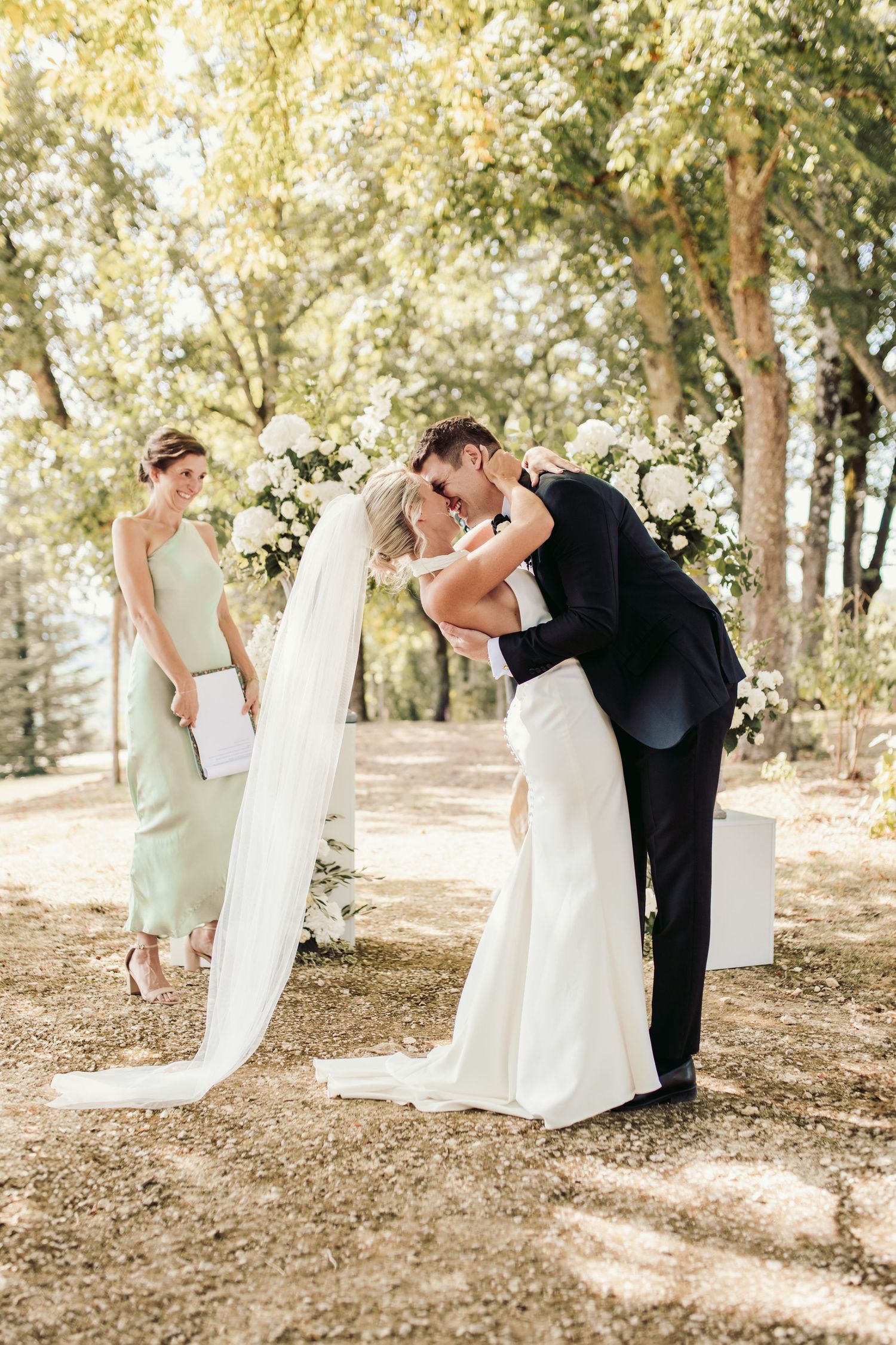 château de cazenac wedding venue in the heart of the Dordogne Valley, south-west France, which was the back drop for this couples wedding