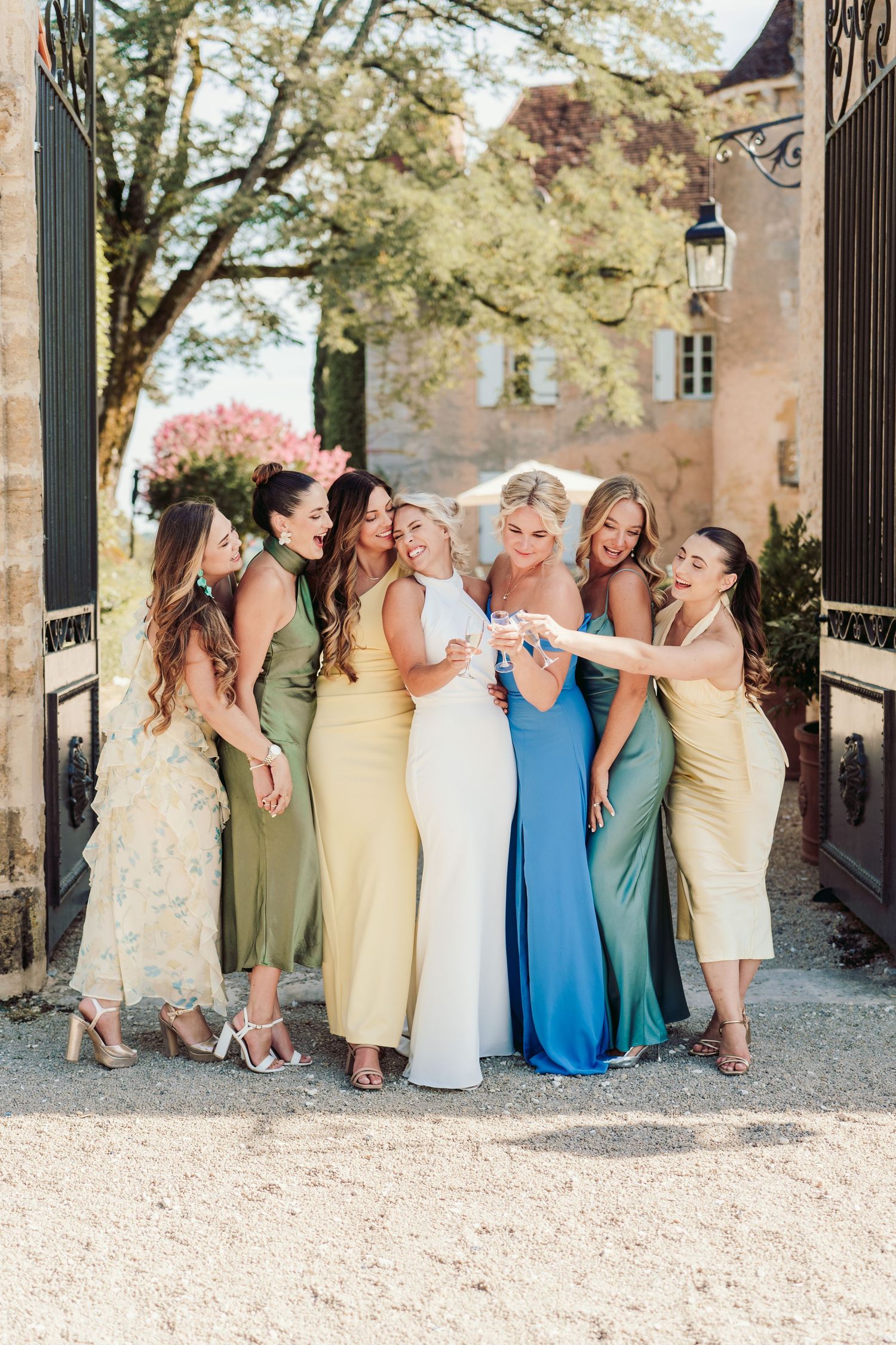 château de cazenac wedding venue in the heart of the Dordogne Valley, south-west France, which was the back drop for this couples wedding