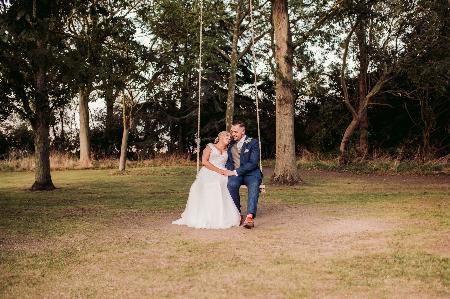 Outdoor wedding ceremony at East Mersea Hall photographer, Wedding venue Mersea Island