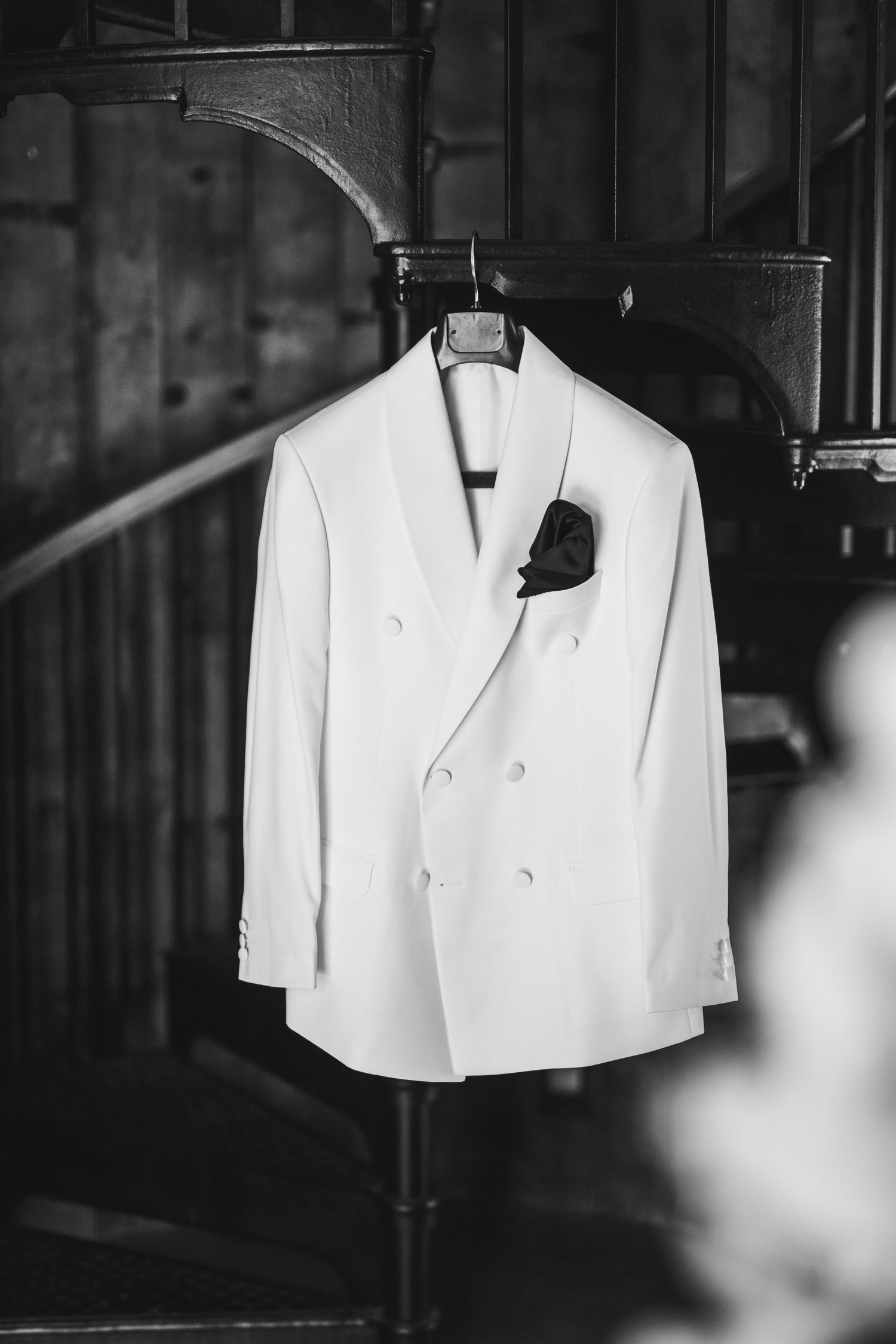 Port Lympne Wedding Photographer capturing romantic moments amidst the stunning wildlife and scenic beauty of Port Lympne Wild Animal Park
