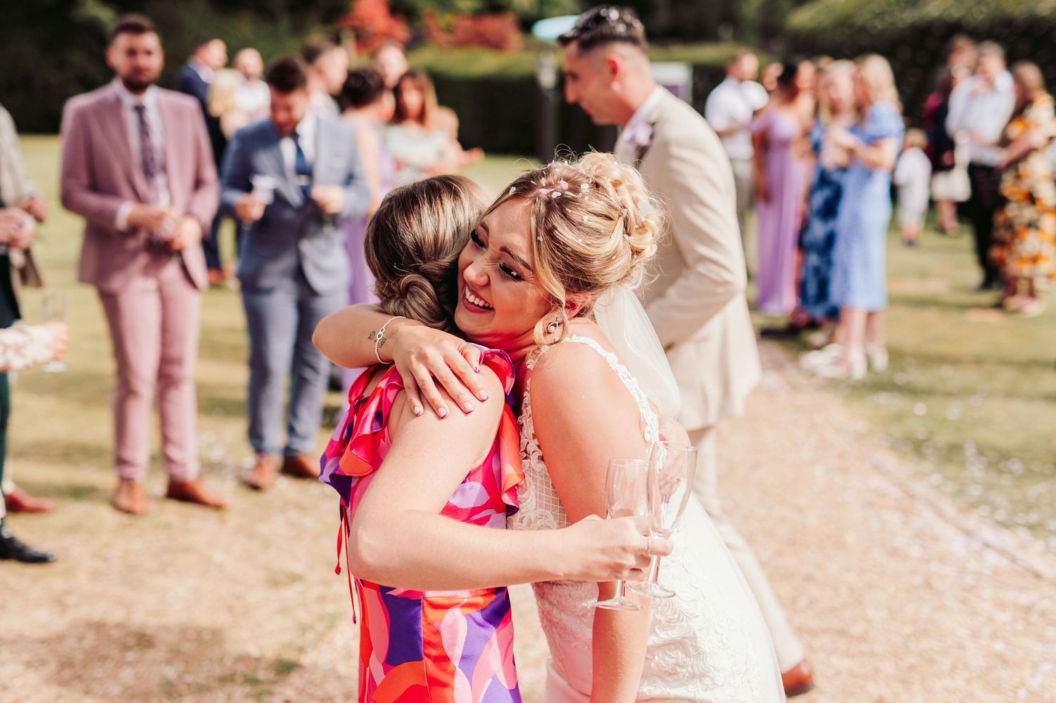 MERCURE BOX HILL, BURFORD BRIDGE HOTEL WEDDING - ABBIE & HARRY