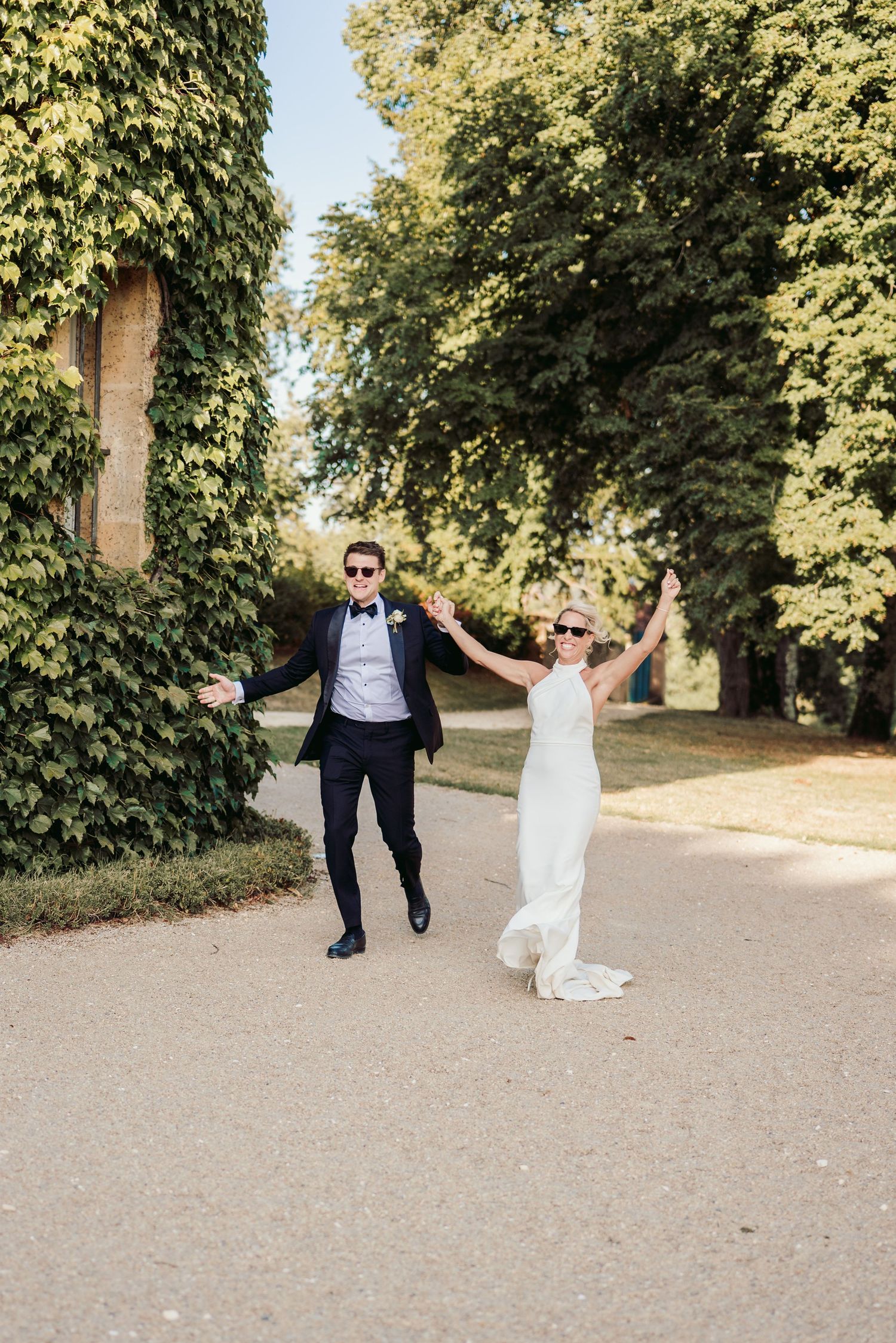 château de cazenac wedding venue in the heart of the Dordogne Valley, south-west France, which was the back drop for this couples wedding