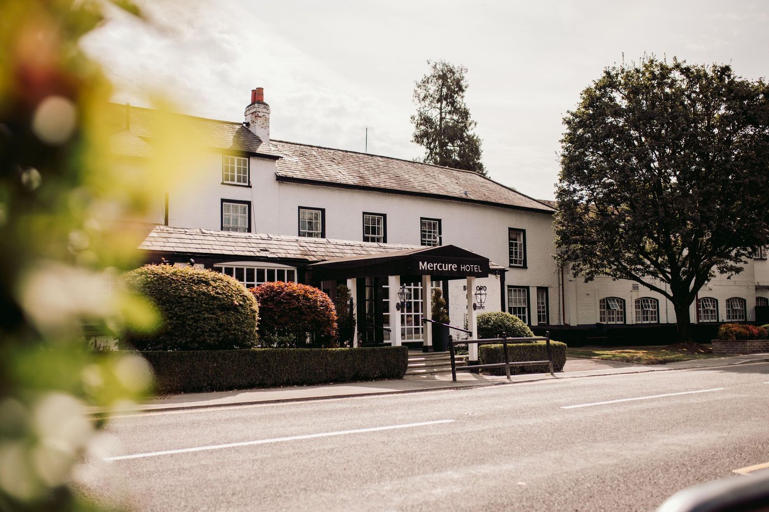 Mercure Box Hill Burford Bridge Hotel