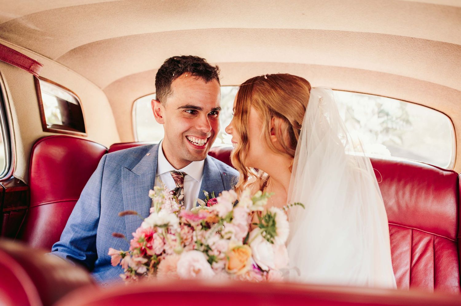 LAYER MARNEY TOWER WEDDING COLCHESTER - FRANCES & DAN