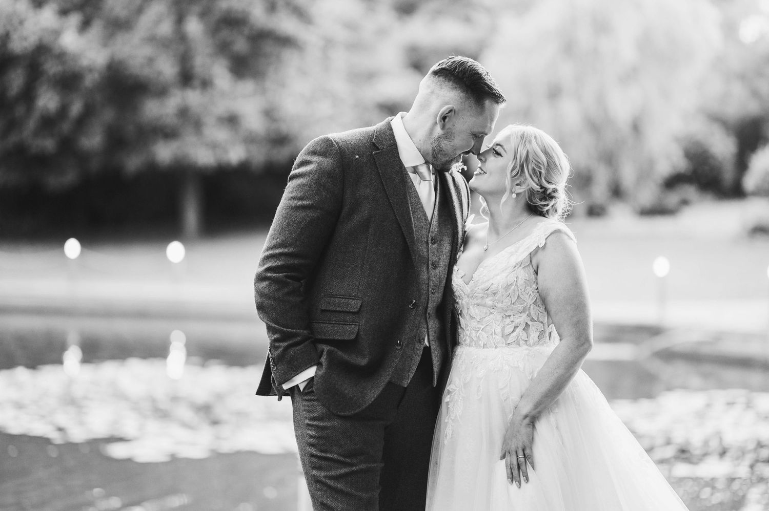 Outdoor wedding ceremony at East Mersea Hall photographer, Wedding venue Mersea Island
