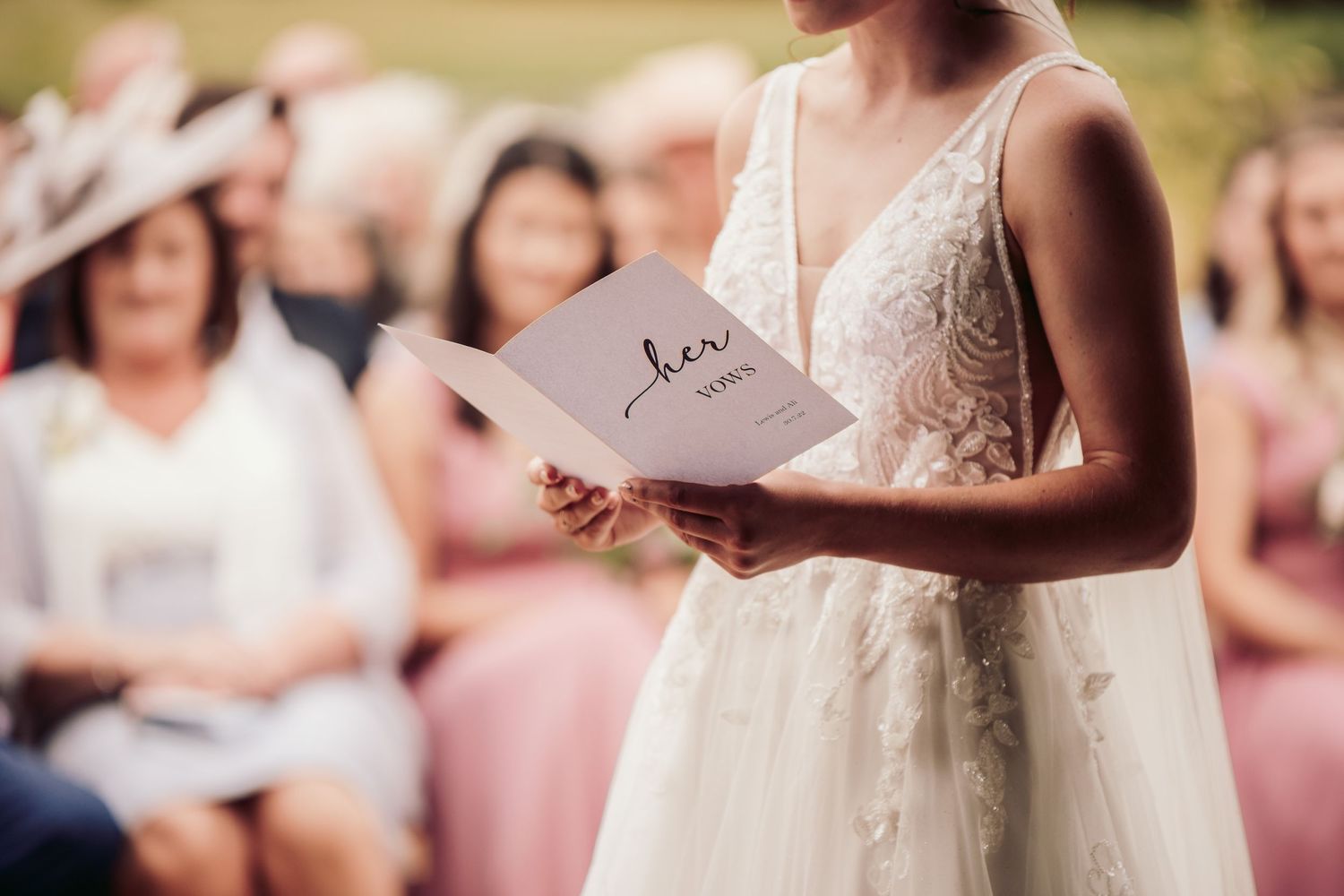 Great Lodge wedding venue in Essex
Anne of Cleves Barn at Great Lodge
Historic countryside wedding venue Braintree
Romantic wedding photos!