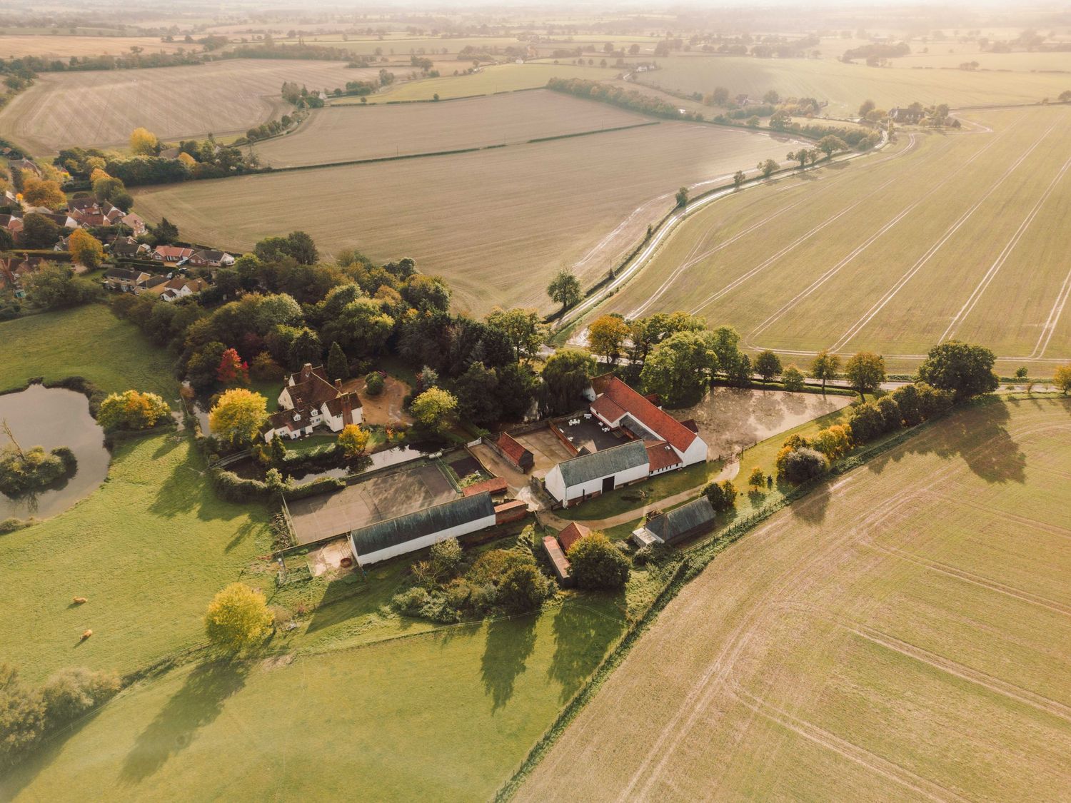 Foxearth Hall Barn in Sudbury, Suffolk - Essex & Suffolk Wedding Photographer