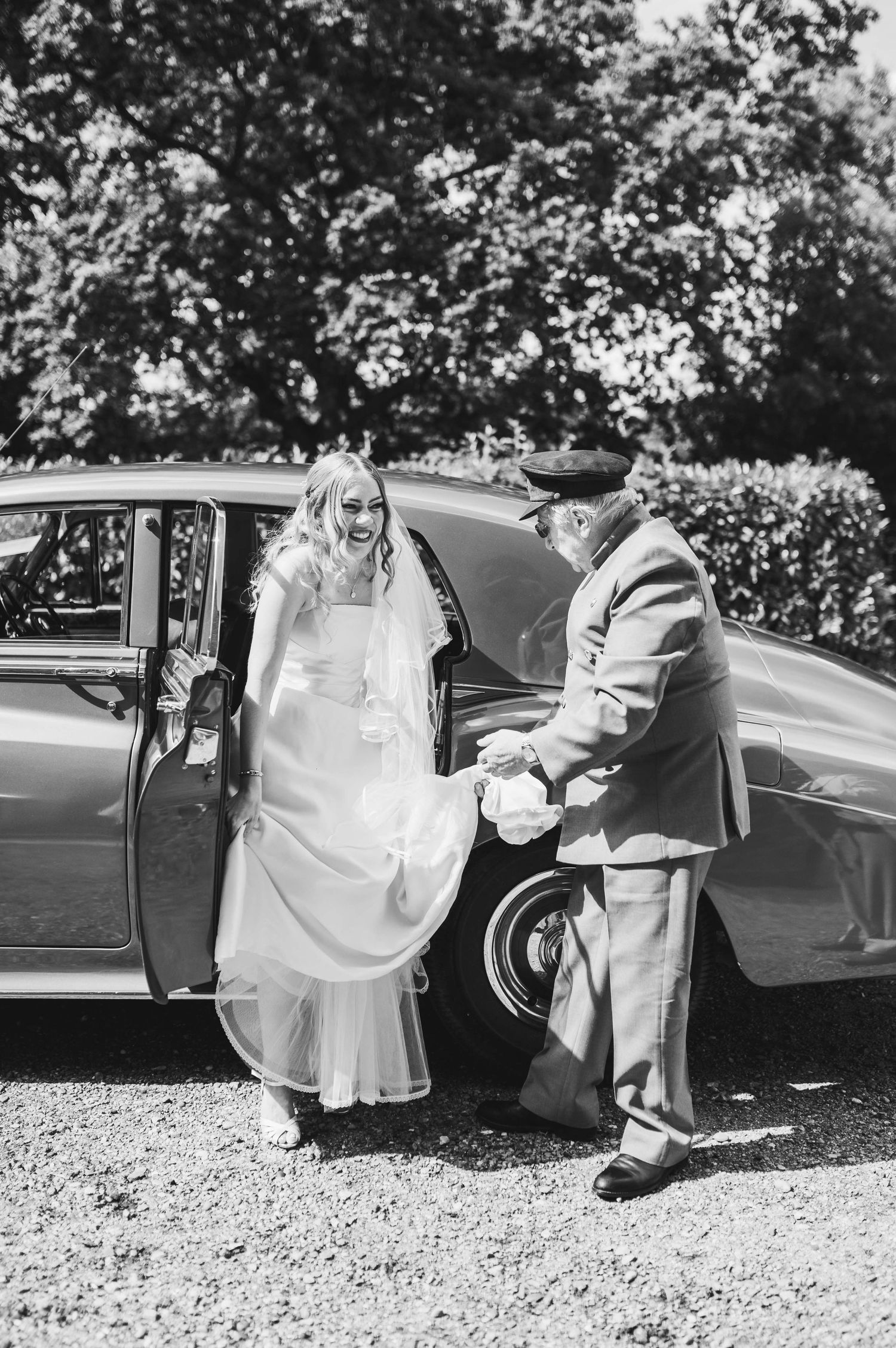 LAYER MARNEY TOWER WEDDING COLCHESTER - FRANCES & DAN