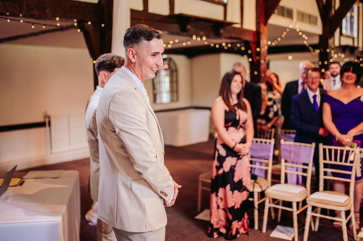MERCURE BOX HILL, BURFORD BRIDGE HOTEL WEDDING - ABBIE & HARRY