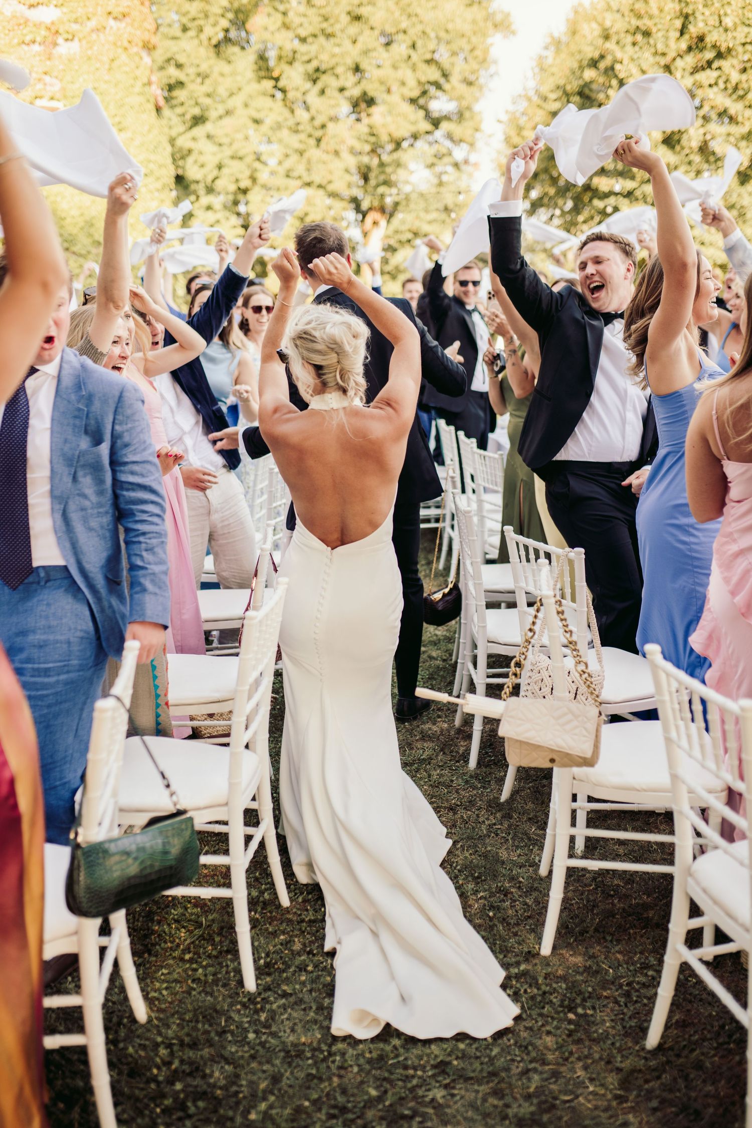 château de cazenac wedding venue in the heart of the Dordogne Valley, south-west France, which was the back drop for this couples wedding