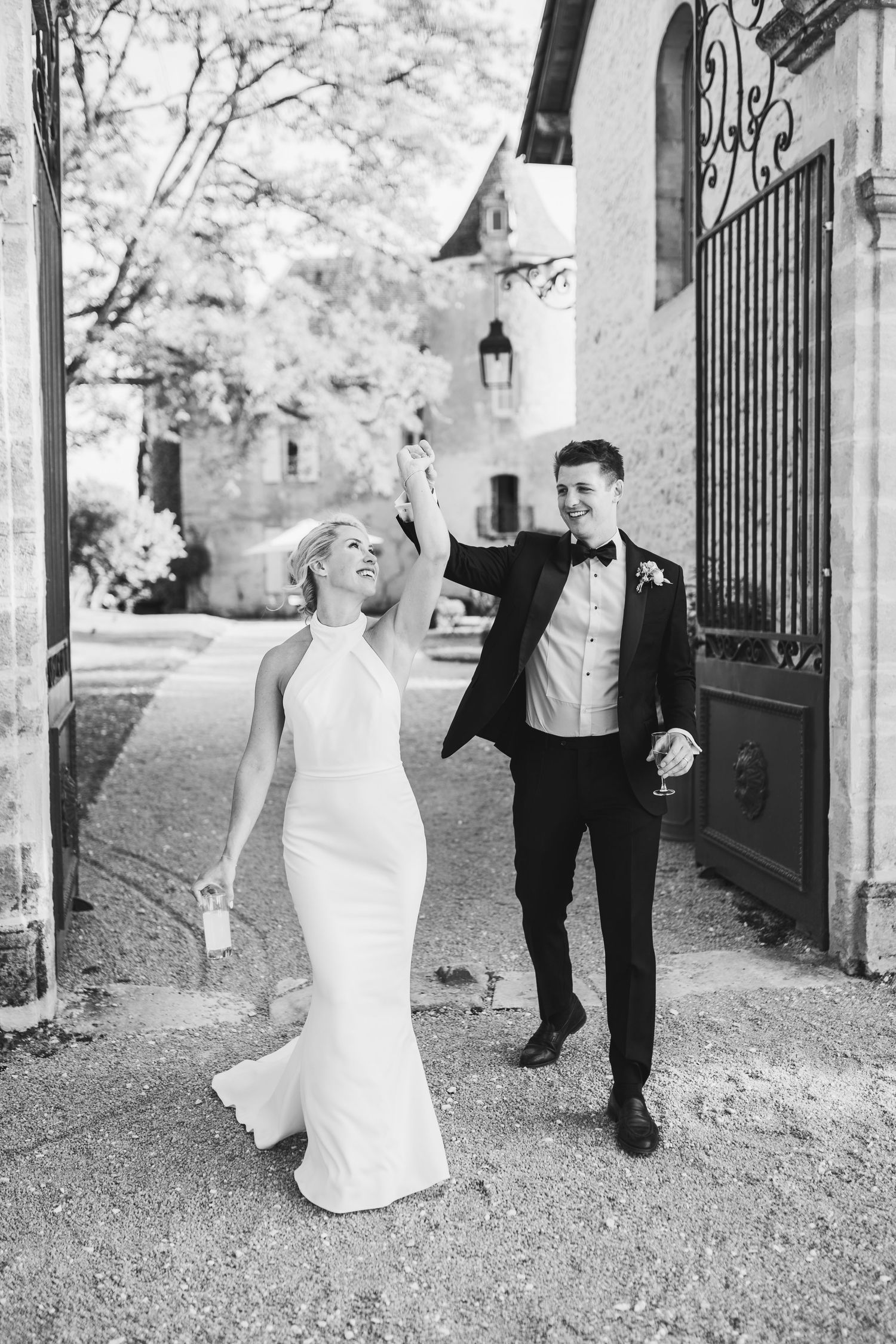 château de cazenac wedding venue in the heart of the Dordogne Valley, south-west France, which was the back drop for this couples wedding