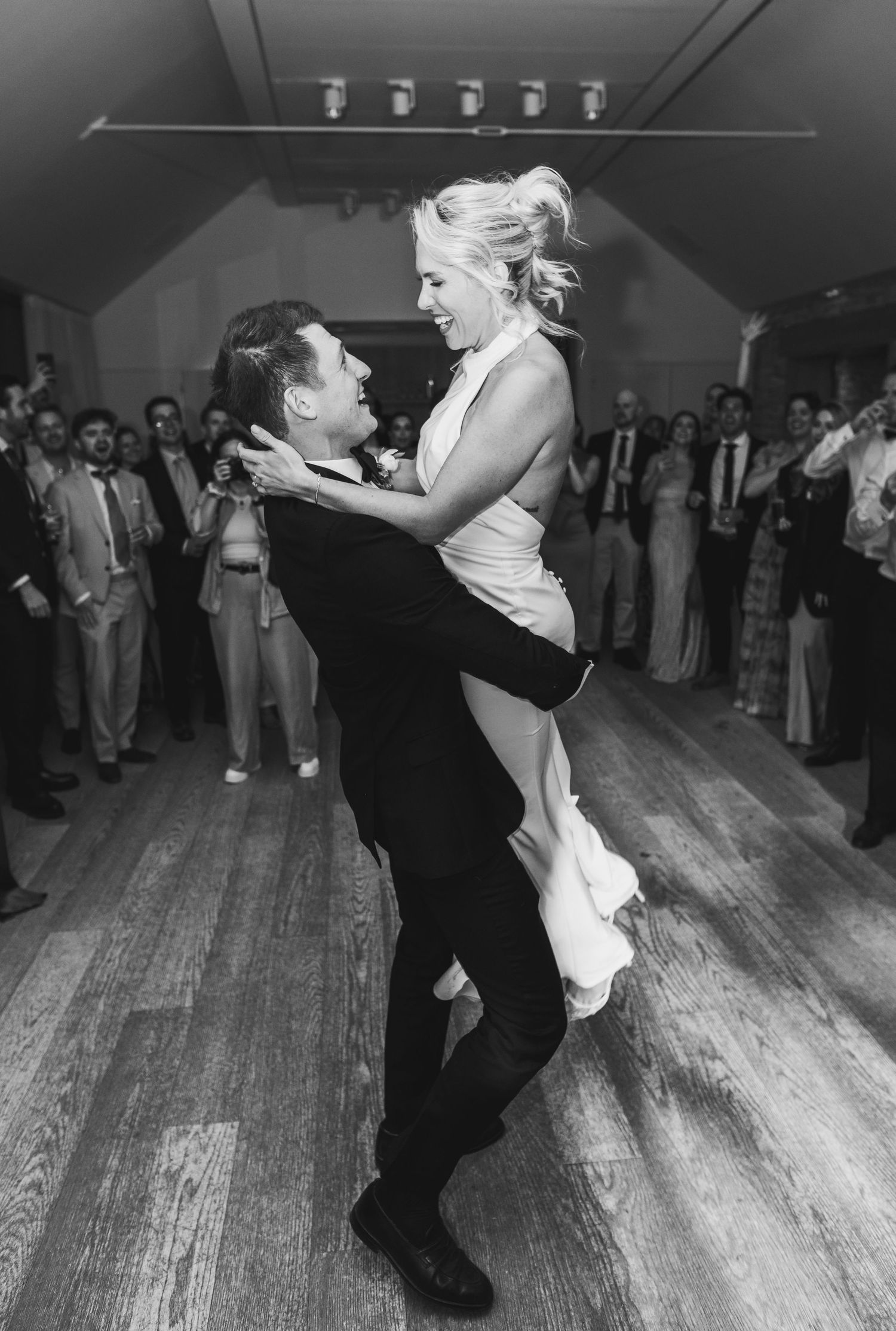 château de cazenac wedding venue in the heart of the Dordogne Valley, south-west France, which was the back drop for this couples wedding